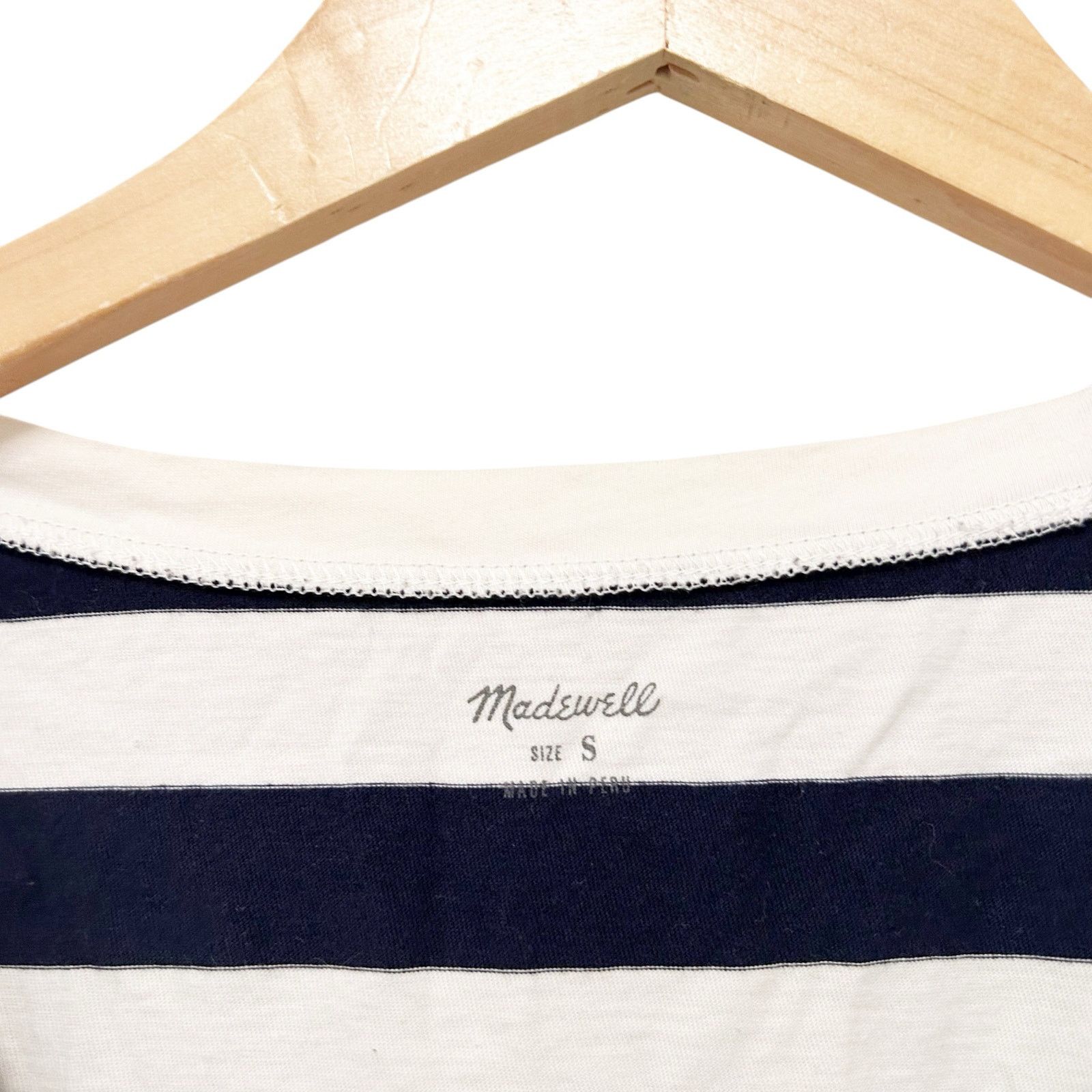 Madewell Madewell Navy Blue White Striped U Neck T Shirt Sz S Size S / US 4 / IT 40 - 2 Thumbnail