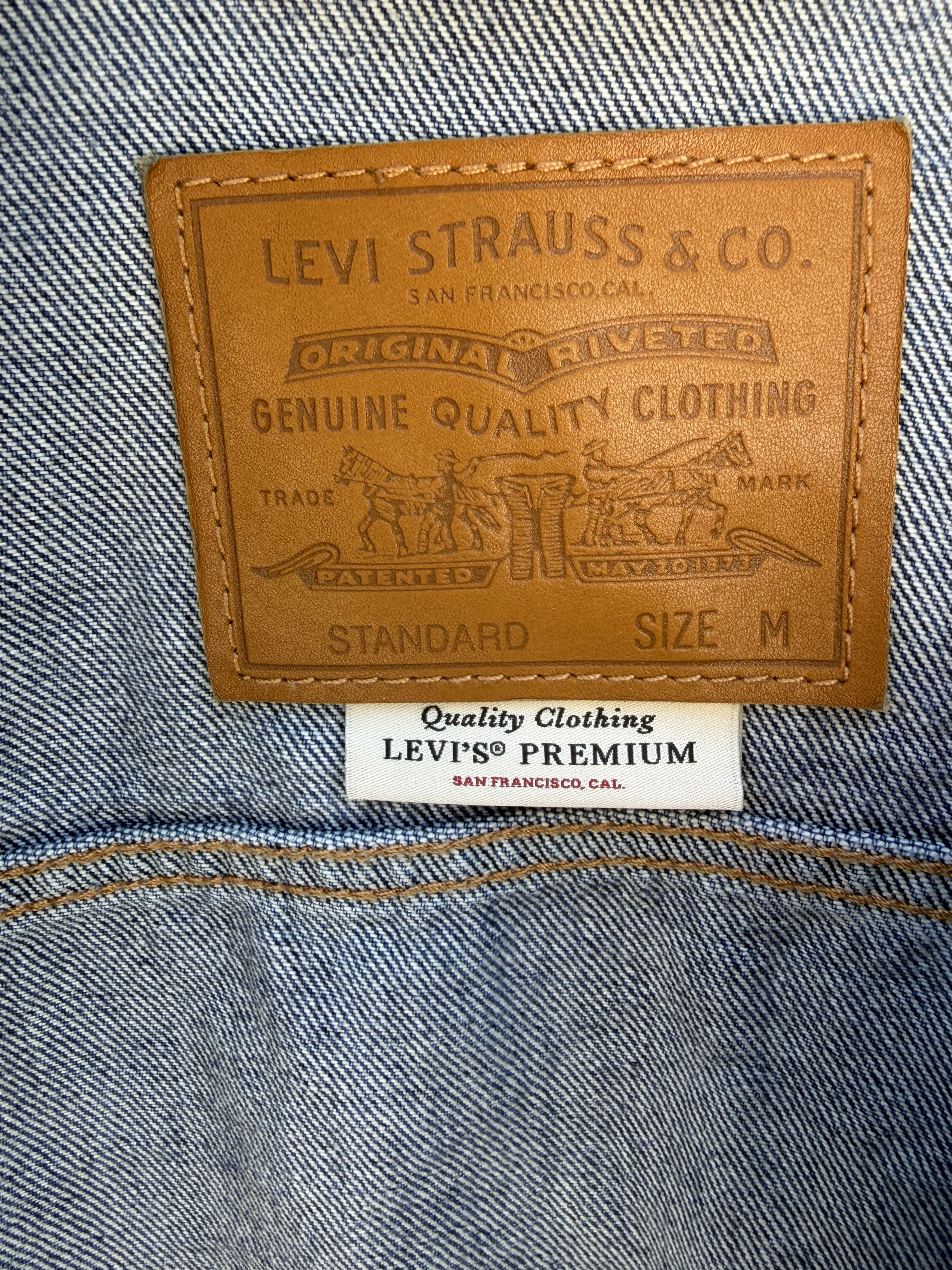Levi's Denim Trucker Light Wash Size US M / EU 48-50 / 2 - 6 Thumbnail