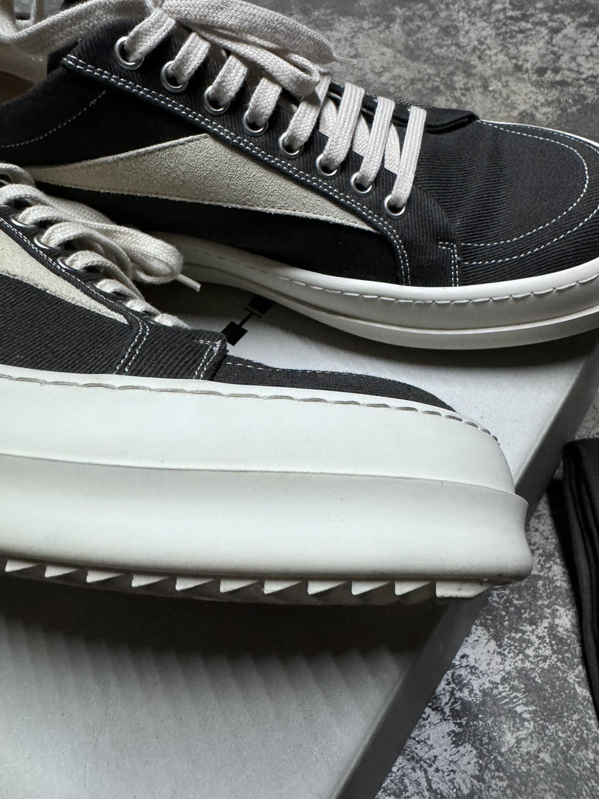 Rick Owens × Rick Owens Drkshdw Rick Owens Vintage Vans EDFU 2023 Size US 12 / EU 45 - 5 Thumbnail