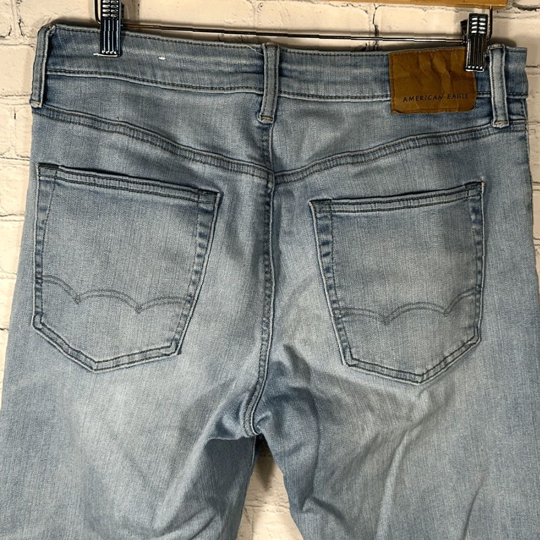 Vintage American Eagle Athletic Jeans Mens 33 x 32 Light Wash Next Level Flex Stretch Size US 33 - 6 Thumbnail