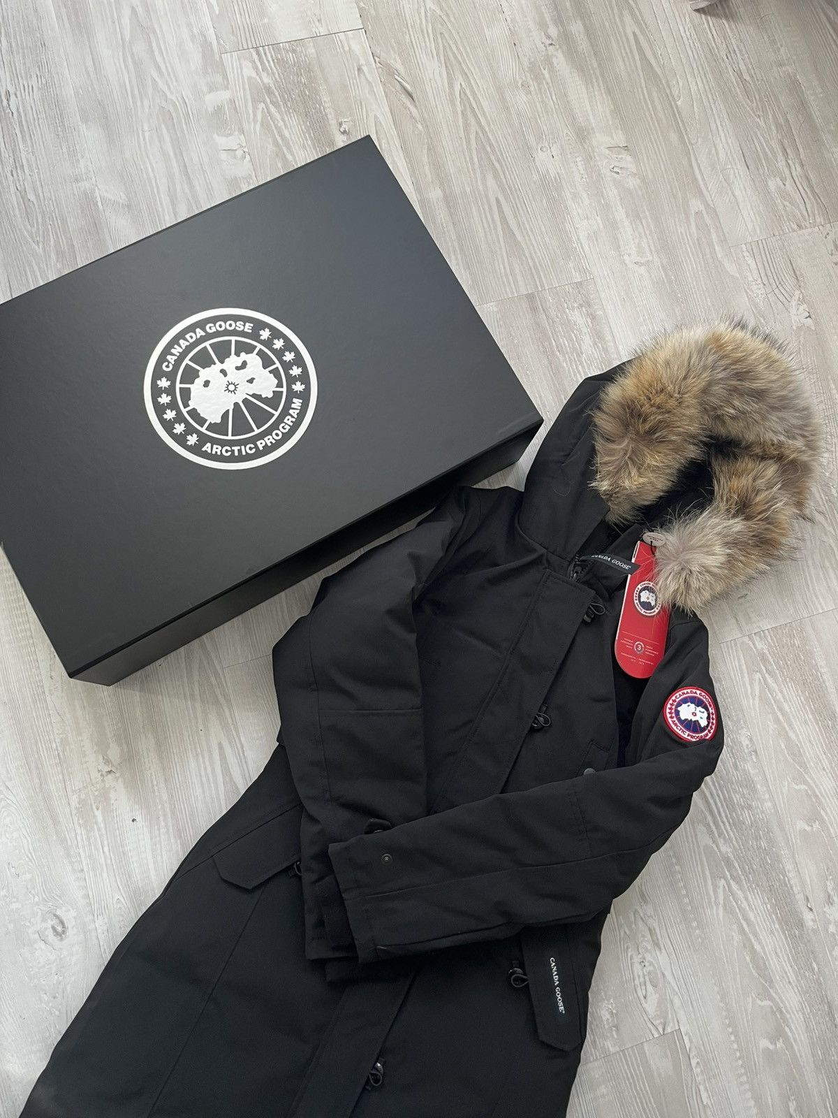 Canada Goose Canada Goose Kensington Parka 2XS Black Grailed