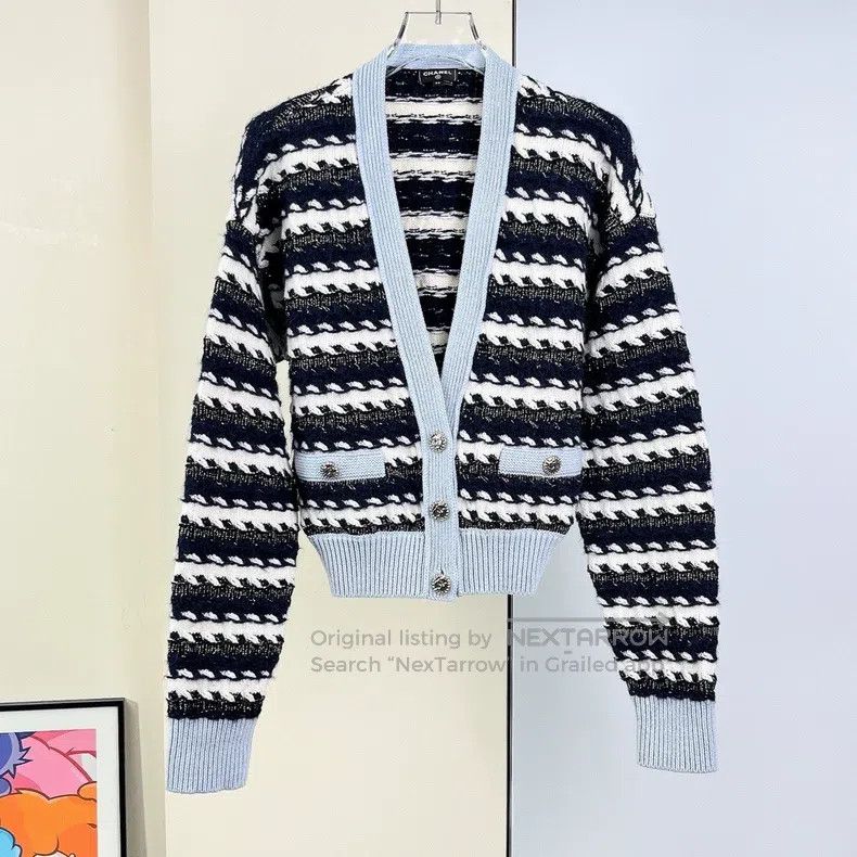 Chanel Chanel 22B blue and black striped knitted cardigan coat Size XS / US 0-2 / IT 36-38 - 2 Thumbnail