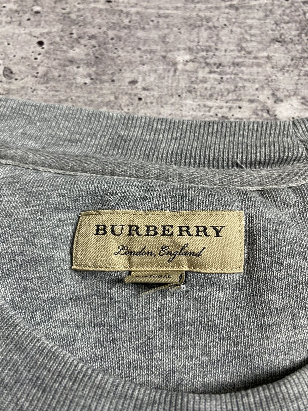 Burberry Burberry Crewneck Big Logo Sweatshirt Size US S / EU 44-46 / 1 - 8 Thumbnail