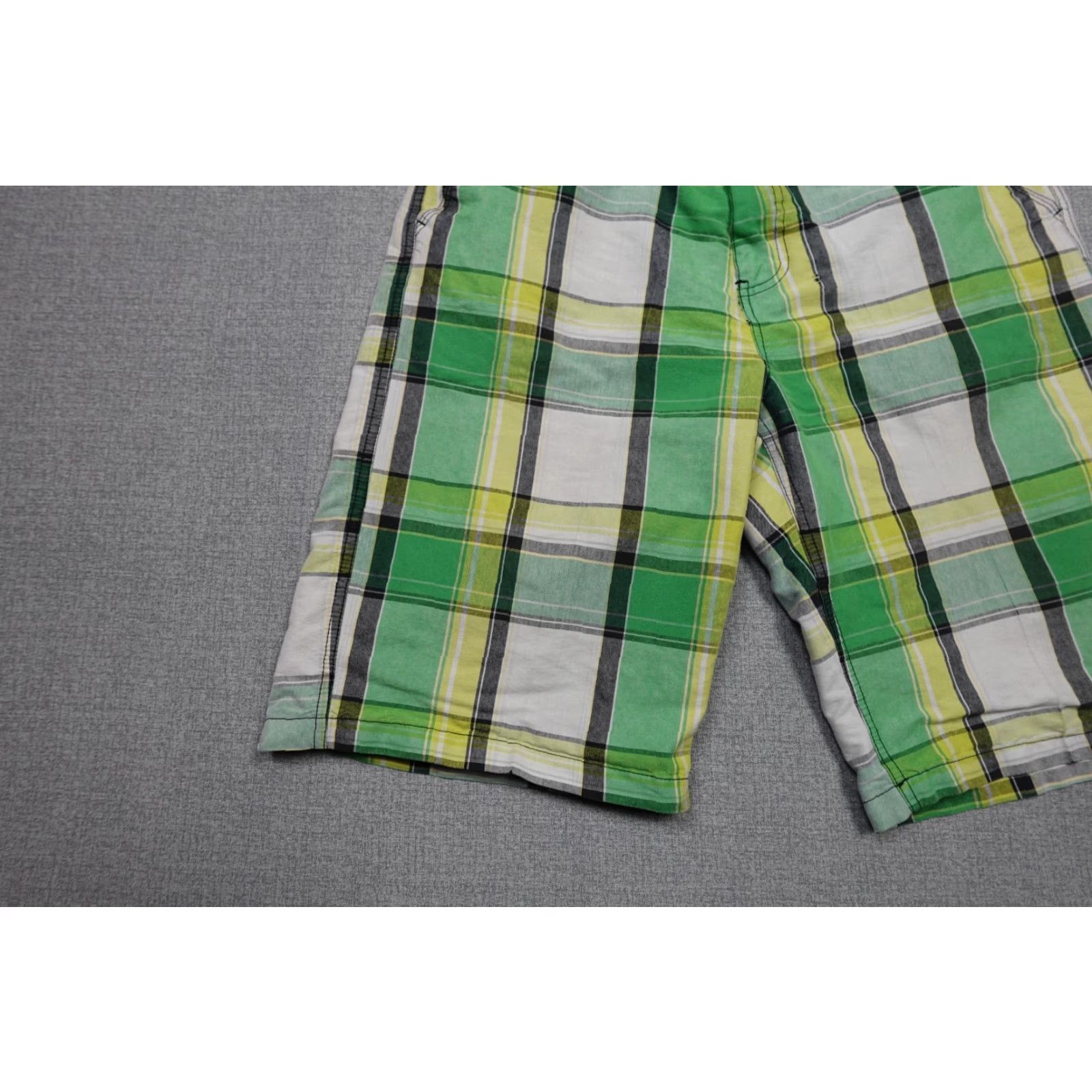 Southpole Southpole Shirt Mens 36 Green Plaid Chino Casual 5-Pocket Belt Loops Cotton Vintage No - 2020s Outdoor Boys? Size US 36 / EU 52 - 3 Thumbnail