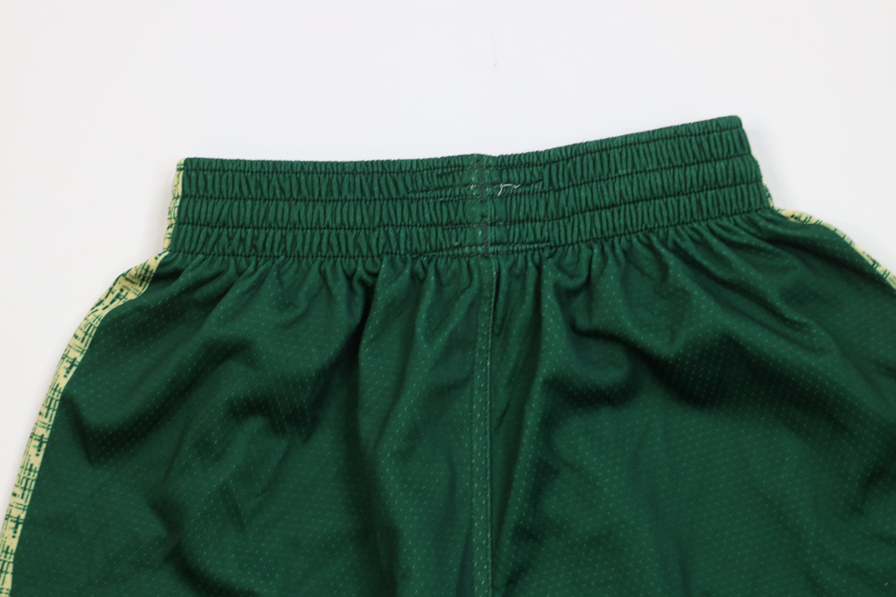 Russell Athletic Vintage 90s Russell Athletic Above Knee Basketball Shorts Size US 30 / EU 46 - 8 Thumbnail