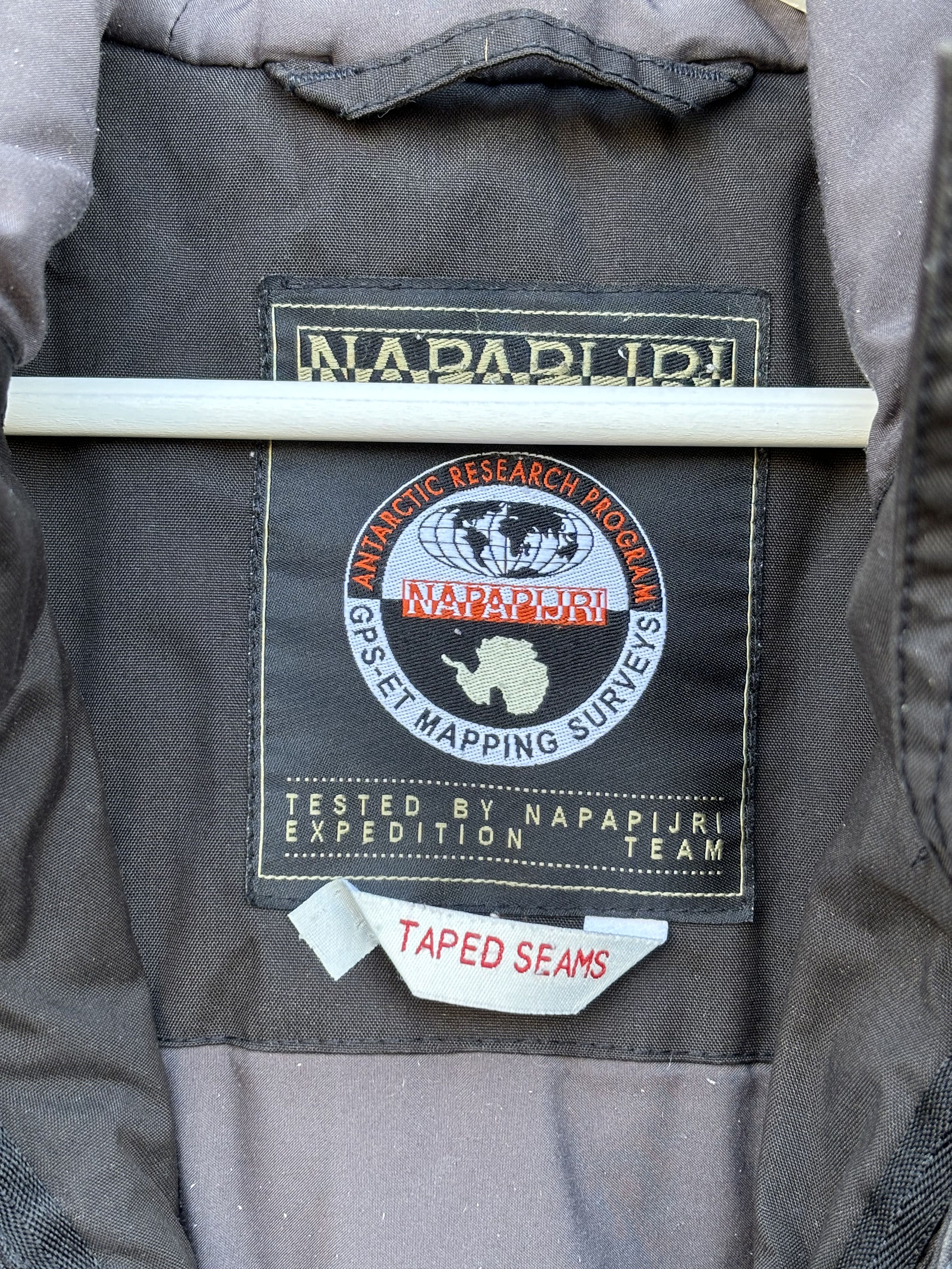 Napapijri Techwear Winter Skidoo Parka Size US XL / EU 56 / 4 - 7 Thumbnail