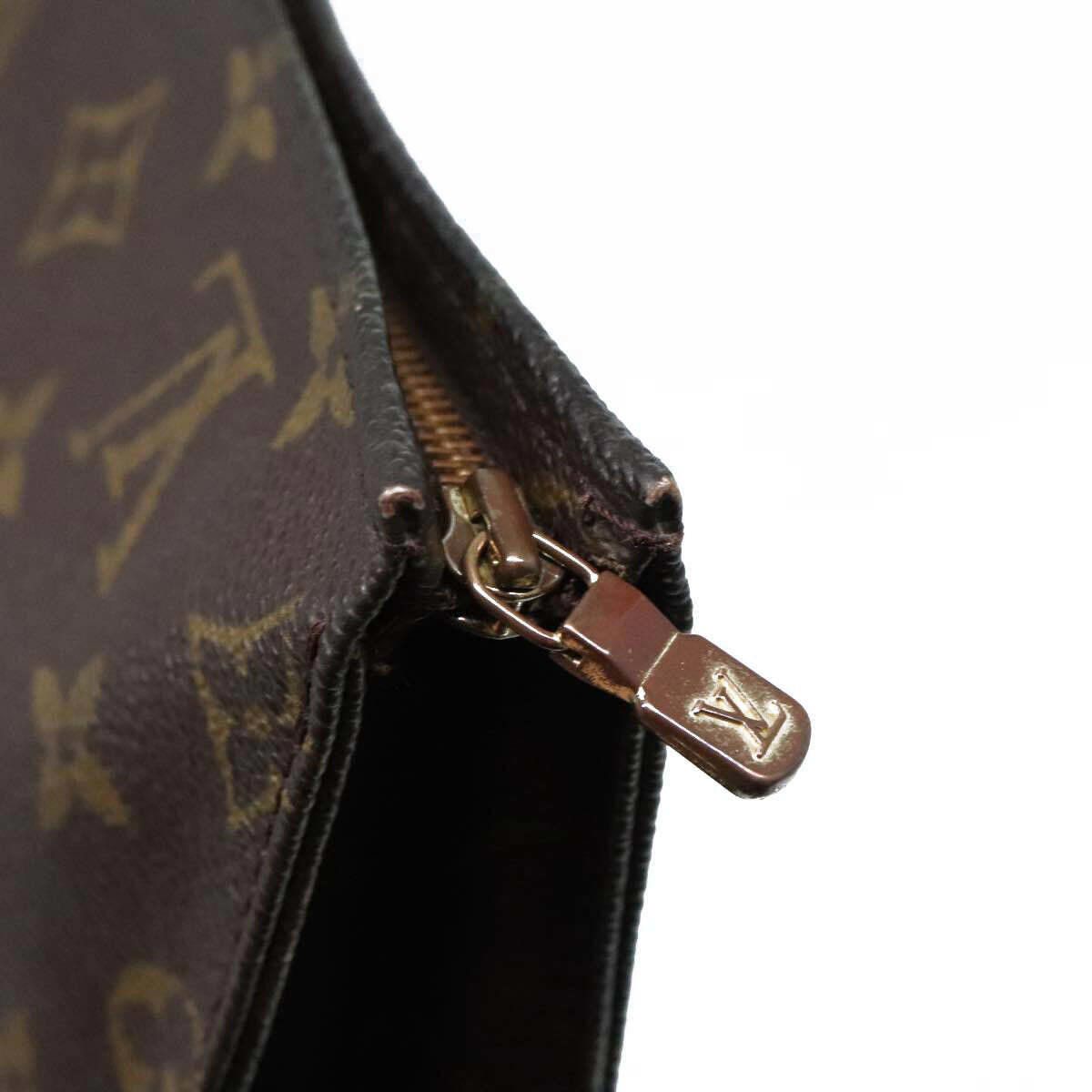Louis Vuitton PRE-ORDER Louis Vuitton Monogram Toiletry Pouch 26 TH0911 Size ONE SIZE - 7 Thumbnail