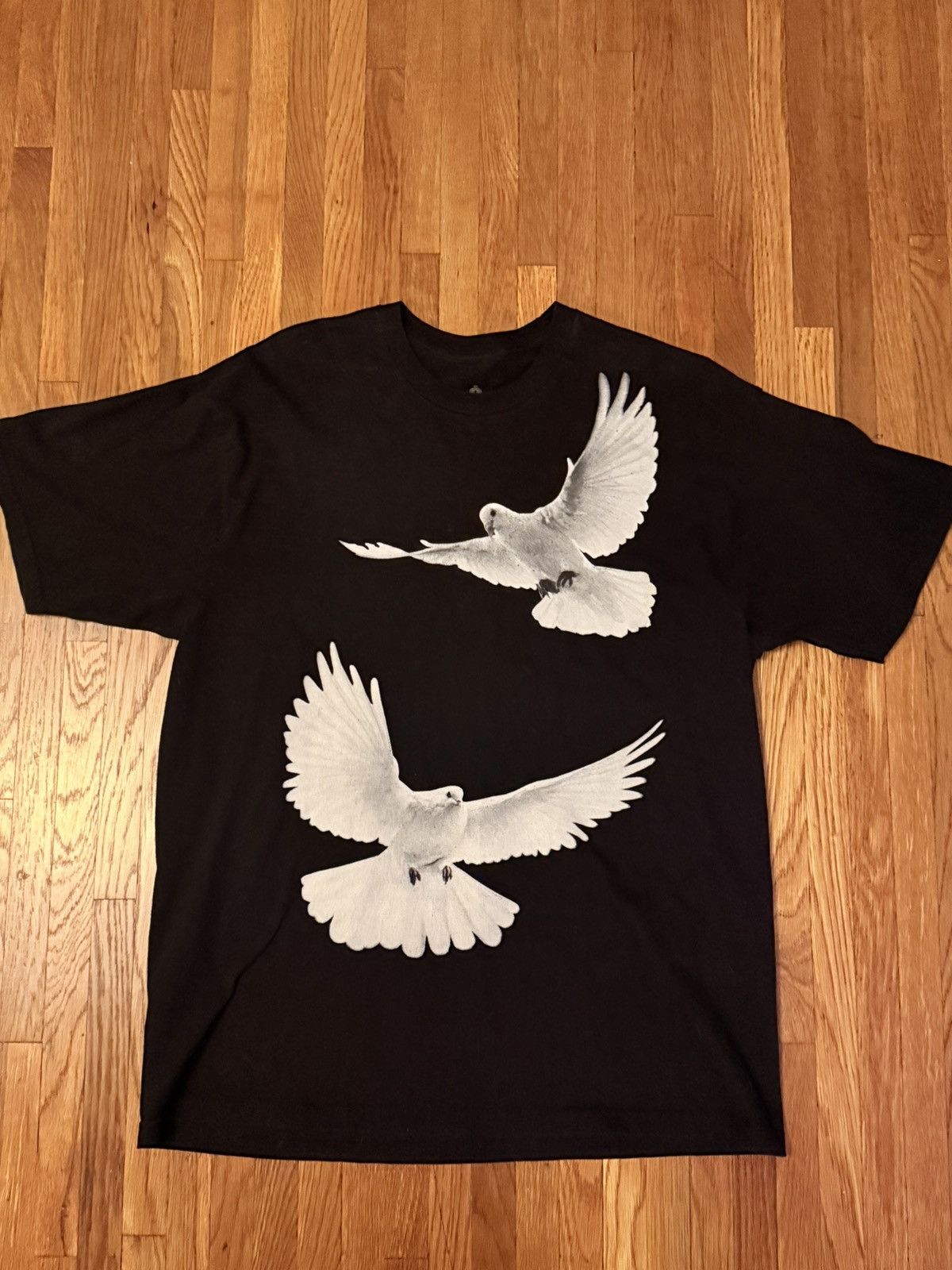 Goth Money GOTH MONEY DOVES TEE Size US XL / EU 56 / 4 - 1 Thumbnail