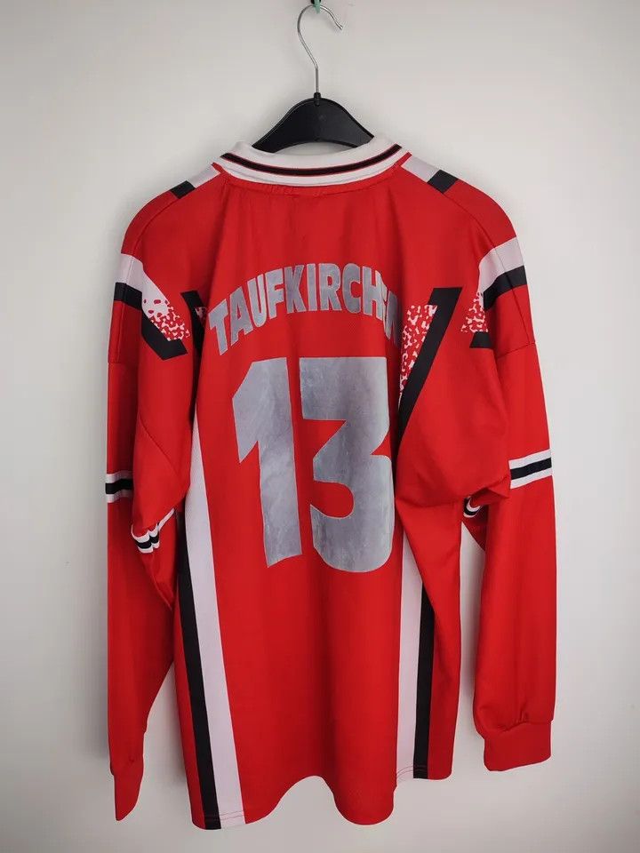 Vintage Rare Vintage Spvgg Unterhaching # Taufkirchen FOOTBALL Size US XL / EU 56 / 4 - 11 Thumbnail