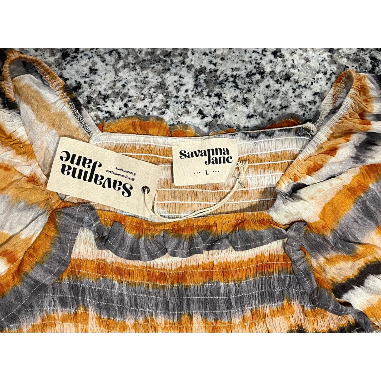 Vintage VINTAGE Andree By Unit Savannah Jane Smocked Top Serape Square Neck Sz Large New Size L / US 10 / IT 46 - 4 Thumbnail