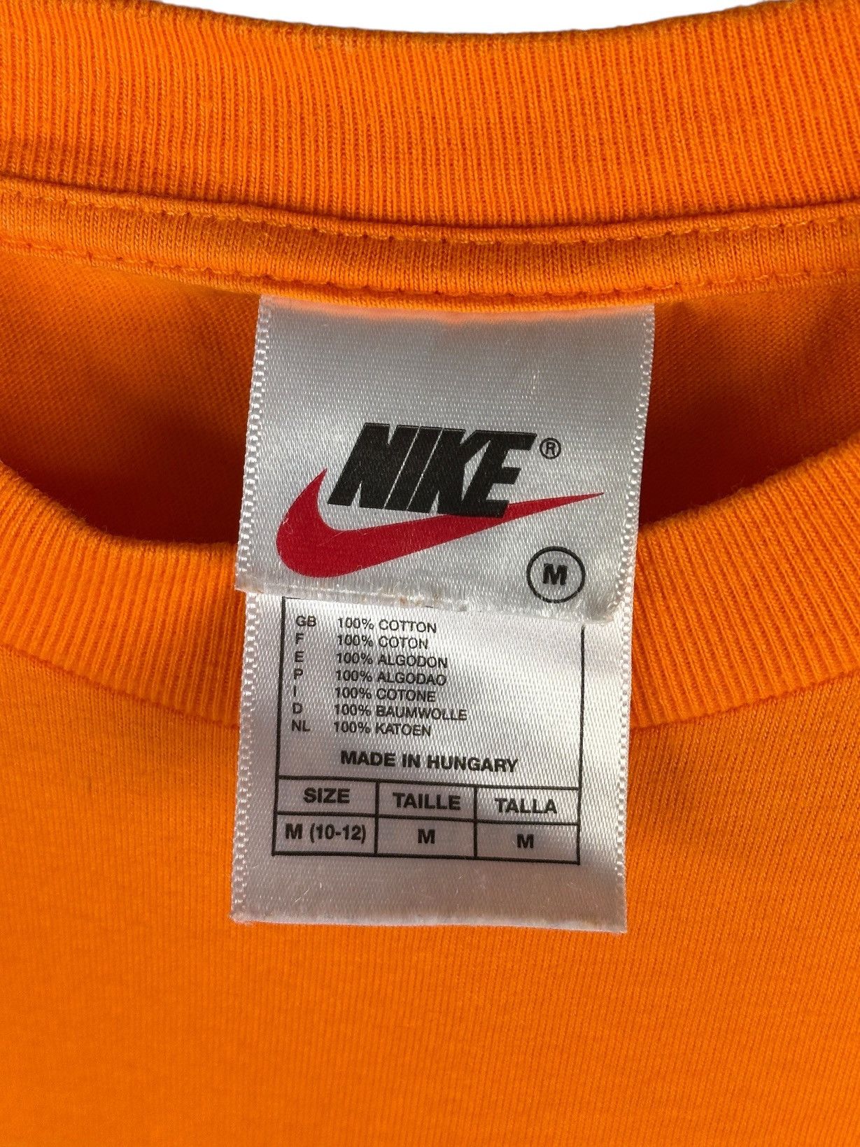Nike Vintage 90’s Nike Swoosh Graphic Print T-Shirt Y2K Size M / US 6-8 / IT 42-44 - 6 Thumbnail