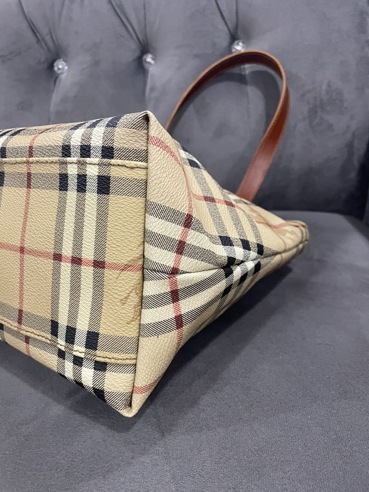 Burberry Authentic BURBERRY London Tote bag Size ONE SIZE - 7 Thumbnail