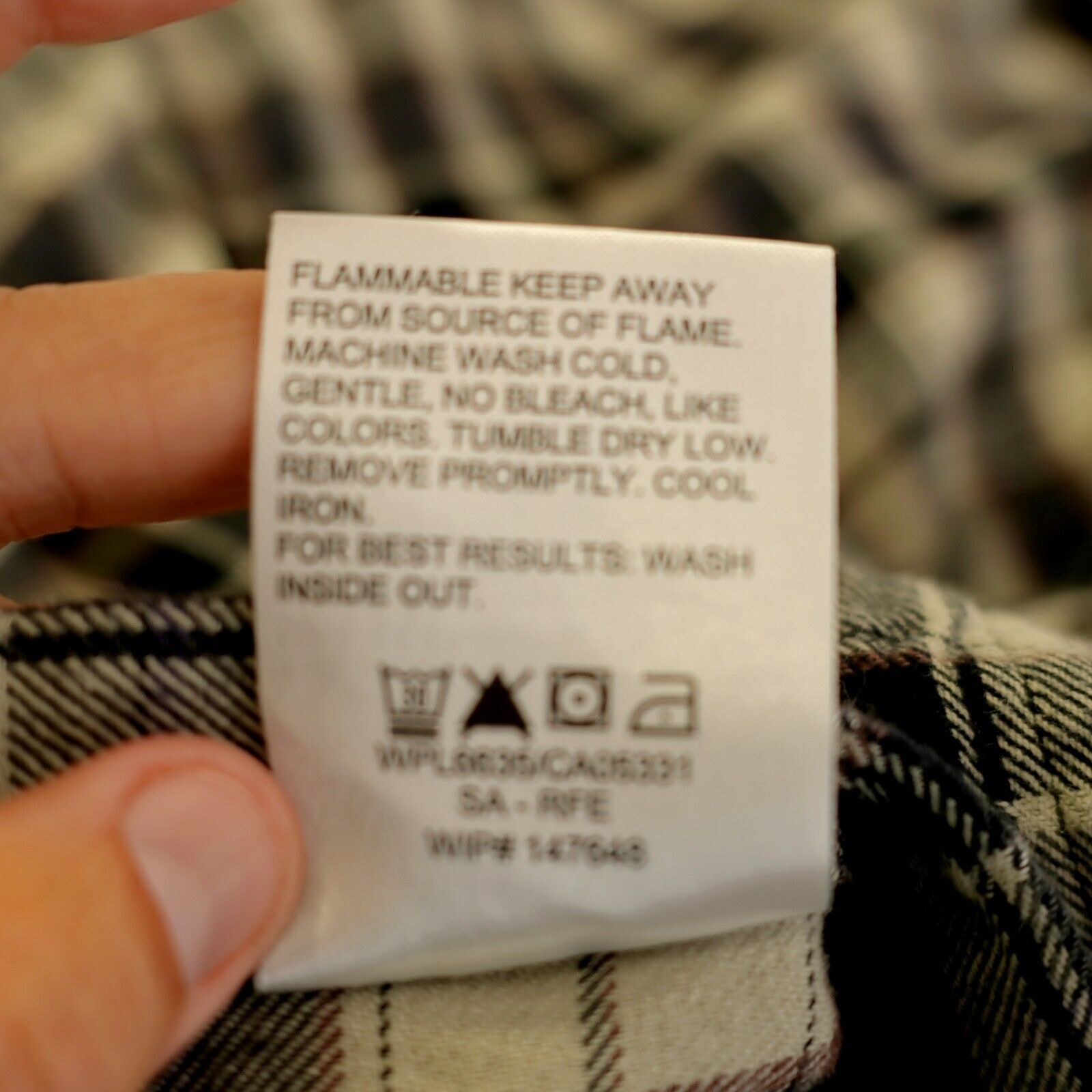 Woolrich Woolen Mills Woolrich Plaid Blue Tan Large Flannel Cotton Button Down Lon Size US L / EU 52-54 / 3 - 10 Thumbnail