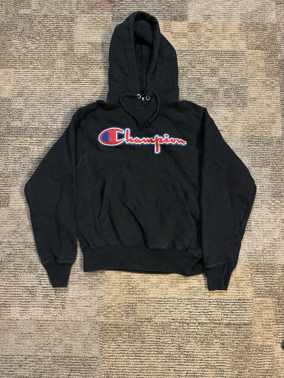 Champion × Vintage REVERSE WEAVE VINTAGE CHAMPION HOODIE Size US S / EU 44-46 / 1 - 1 Thumbnail