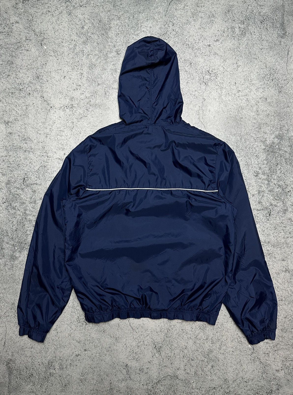 Nike Vintage Nike Nylon Zip Hooded Windbreaker Jacket Size US M / EU 48-50 / 2 - 6 Thumbnail