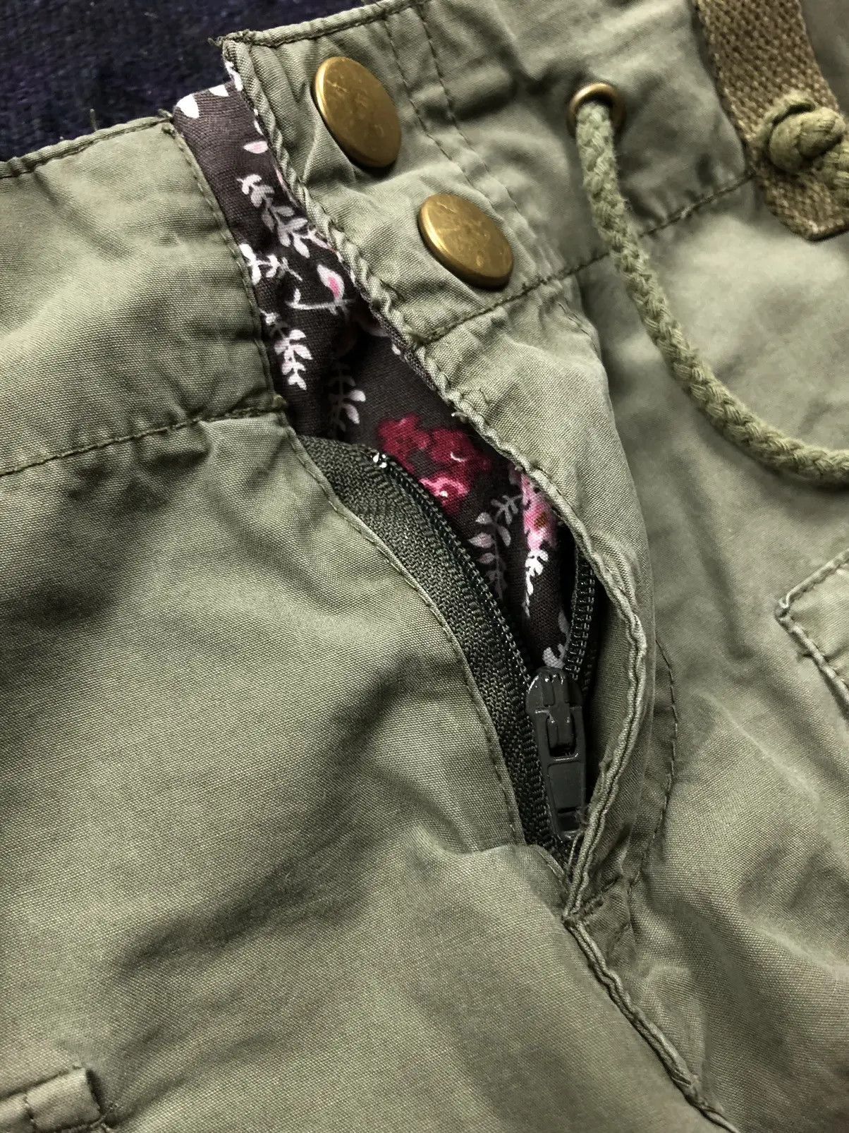 Vintage PEPE JEANS Avantgarde Y2k Style Hype Streetwear Big Logo Size 28" / US 6 / IT 42 - 16 Thumbnail
