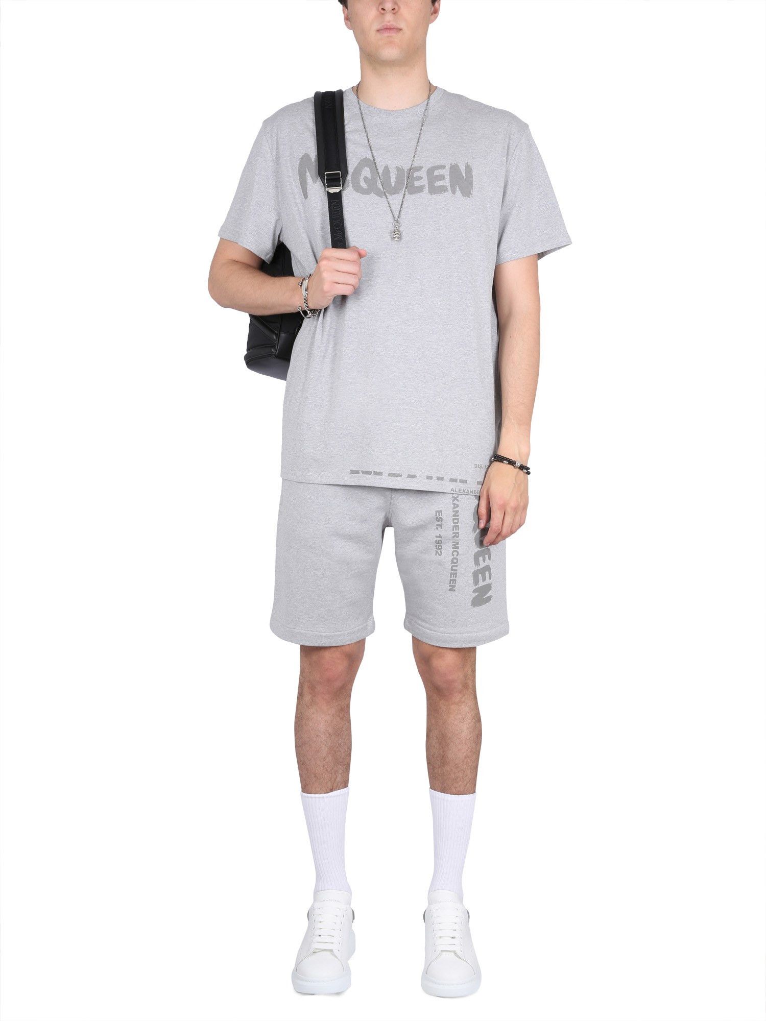 Alexander McQueen o1y1024 T-Shirt In Light Grey Size US L / EU 52-54 / 3 - 4 Thumbnail