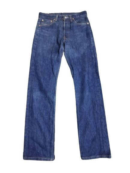 image of Vintage Levis 501Xx Jeans in Blue/Navy, Men's (Size 30)