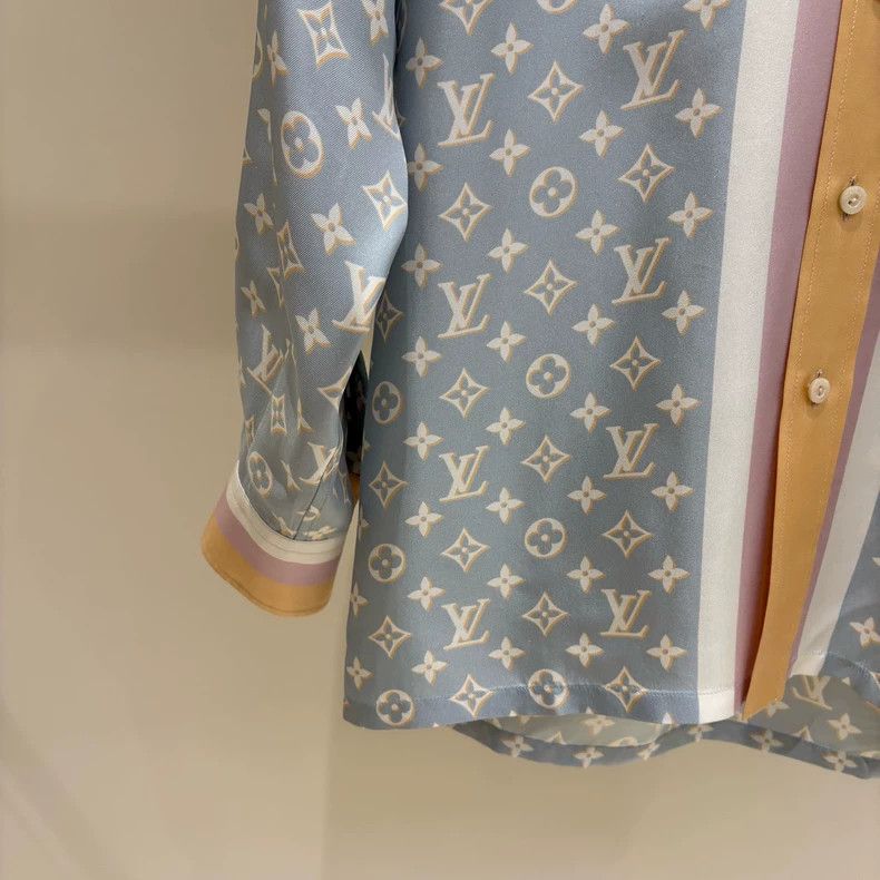 Louis Vuitton Louis Vuitton Monogram presbyopic full-print single-breast Size XXS / US 00 / IT 34 - 5 Thumbnail