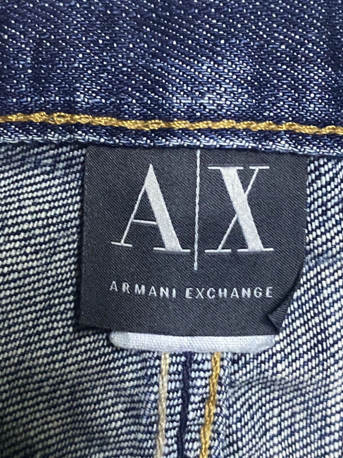 Armani Exchange Armani Exchange USA Grunge Distressed Loose Jeans Size US 31 - 13 Thumbnail