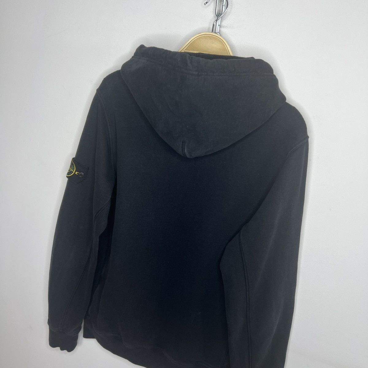 Stone Island Stone Island Hoodie Sweatshirt Hooded Black Patch Logo Size US L / EU 52-54 / 3 - 9 Thumbnail