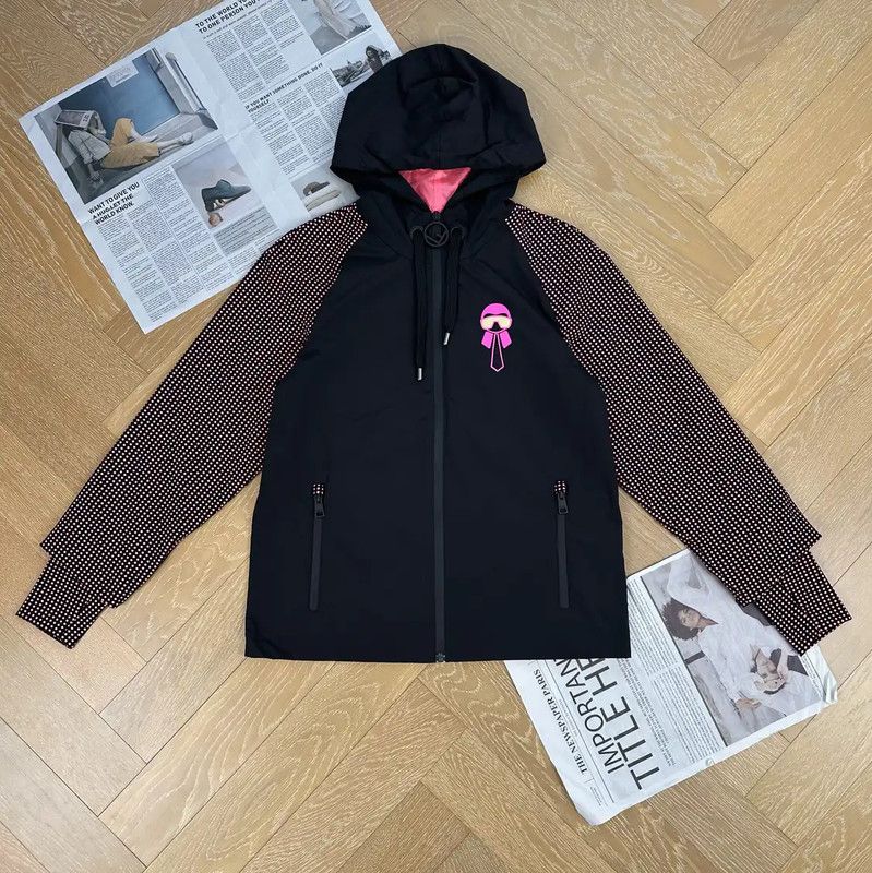 Fendi Fendi Black Women's Jacket with Hood 0089 Size M / US 6-8 / IT 42-44 - 1 Thumbnail