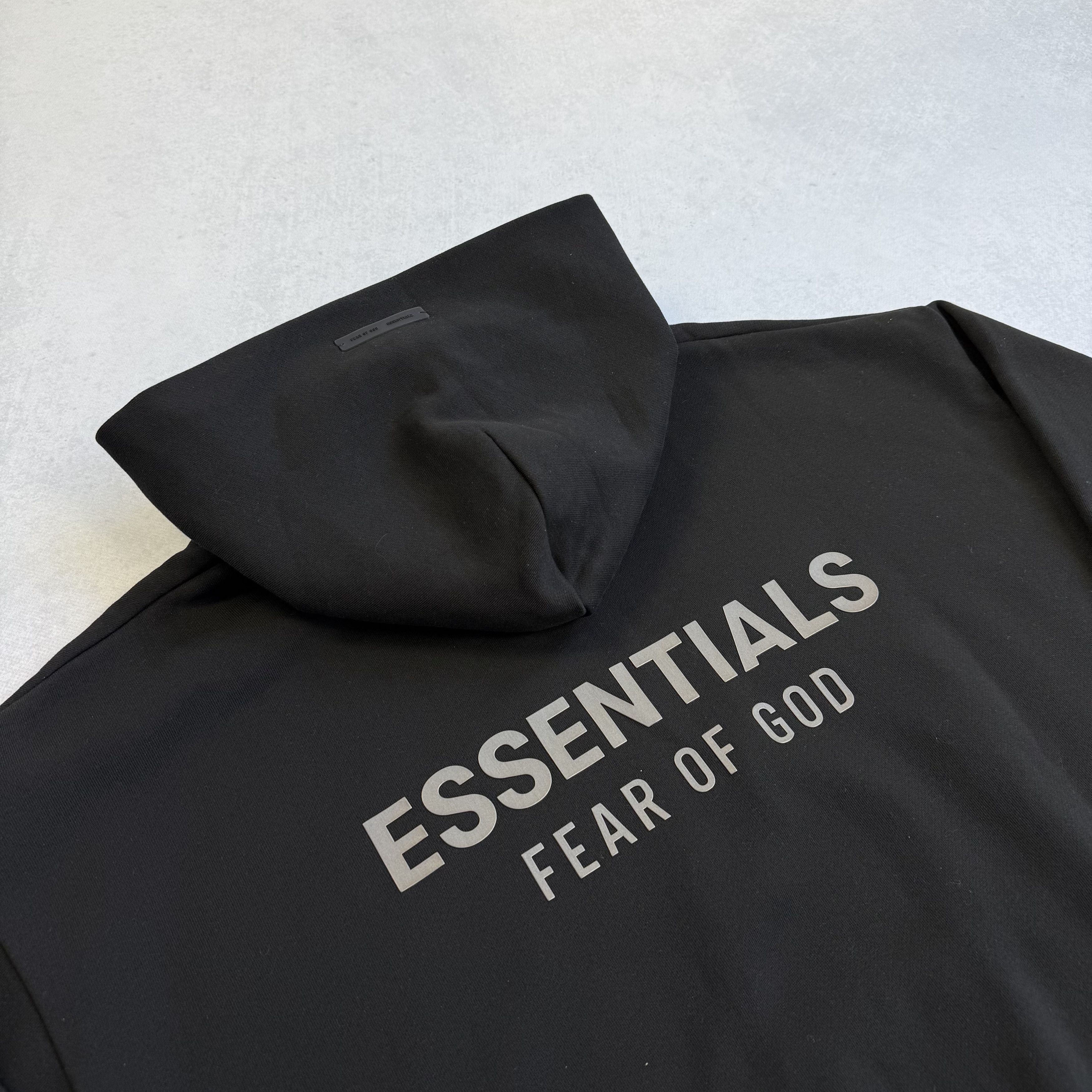 Fear of God FEAR OF GOD ESSENTIALS CLASSIC PULLOVER HOODIE BLACK L NWT Size US L / EU 52-54 / 3 - 3 Thumbnail