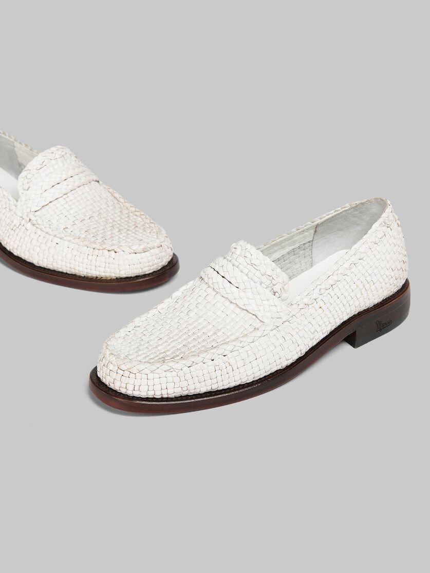 Marni o1w1db10125 Leather Bambi Loafer in Lily White Size US 10 / IT 40 - 4 Thumbnail