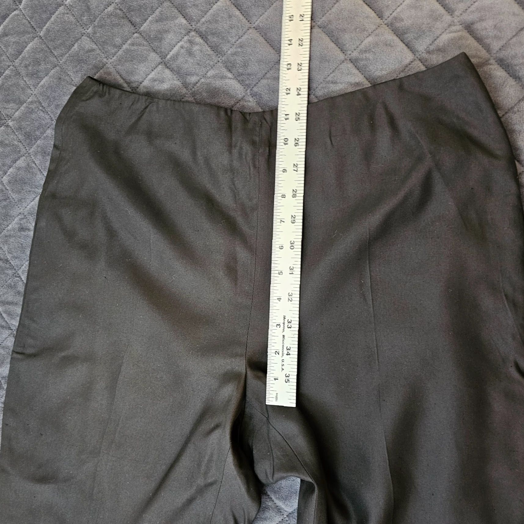 Ann Taylor Ann Taylor Petites Crop Pants Black Silk Size 12P Floral Embroidered Trim Casual Size 34" / US 12 / IT 48 - 6 Thumbnail