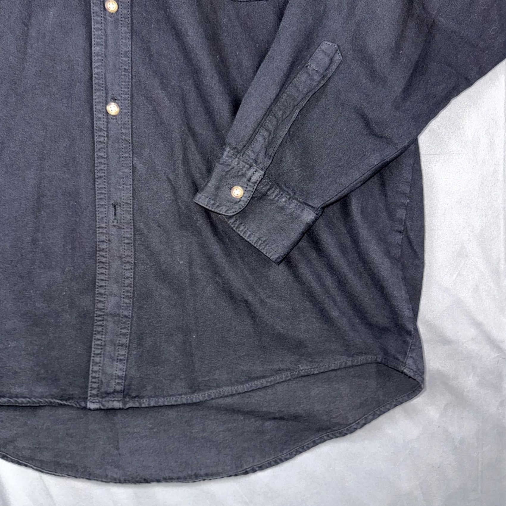 Vintage Sundance Shirt Mens XL Black Denim Southwest Embroidered Long Sleeve Button Up Size US XL / EU 56 / 4 - 3 Thumbnail