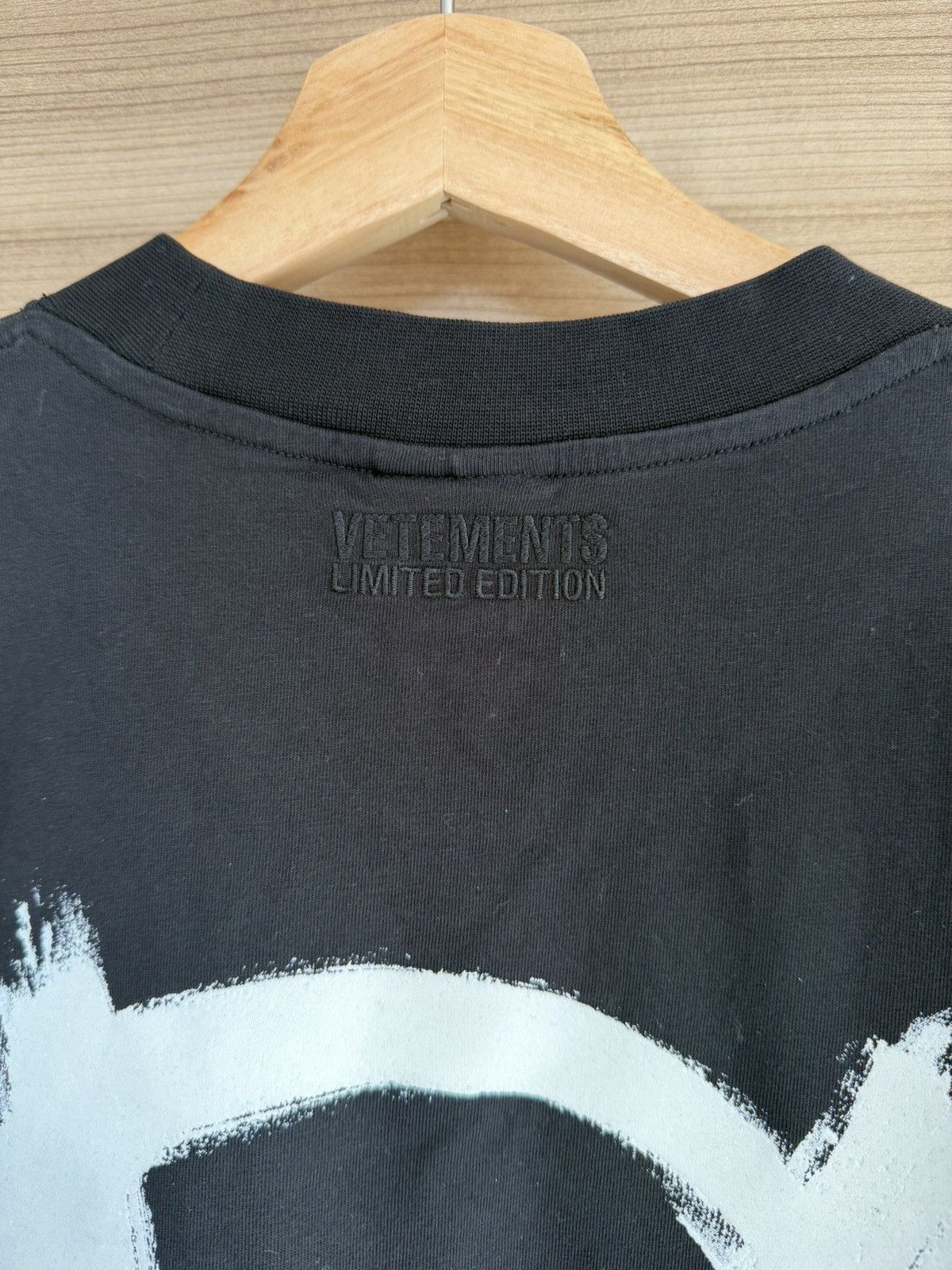 Vetements Vetements Anarchy T-shirt Size US XS / EU 42 / 0 - 5 Thumbnail