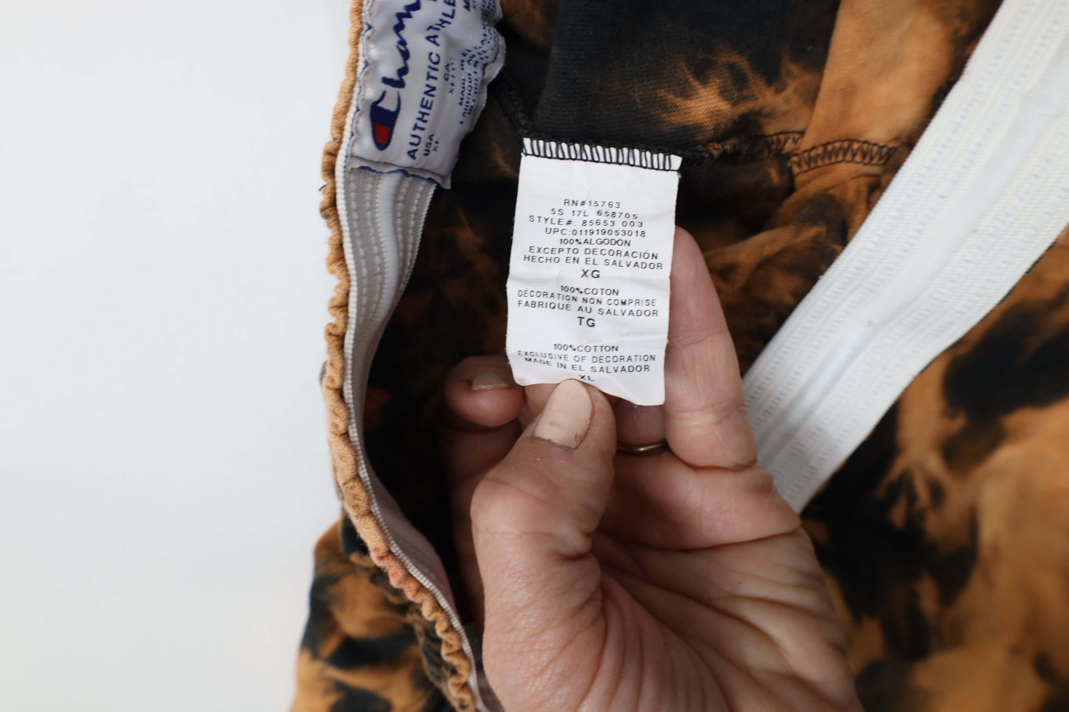 Champion × Vintage Vintage Champion Logo Acid Wash Above Knee Shorts Cotton Size US 36 / EU 52 - 7 Thumbnail