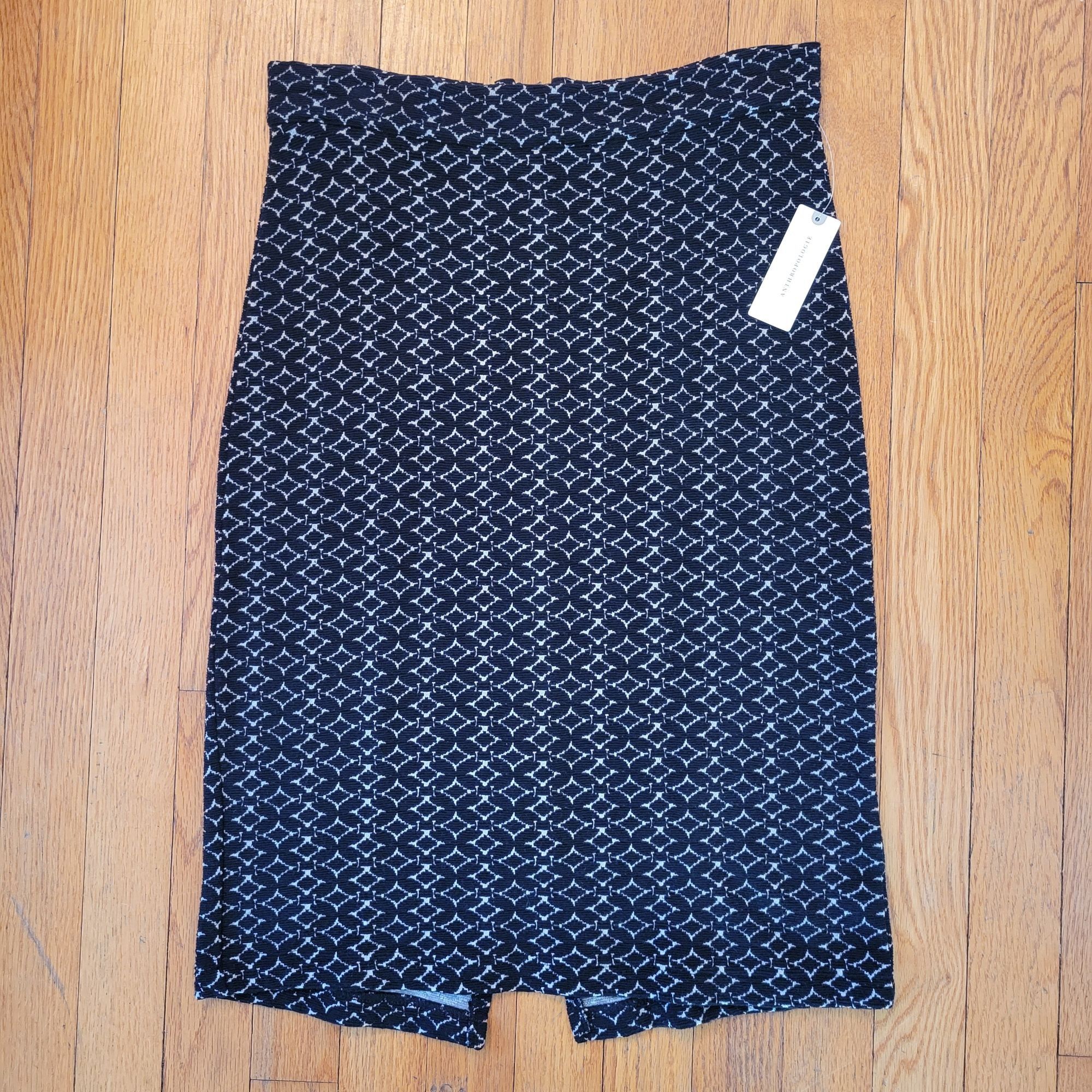 Anthropologie Maeve S Black White Textured Pencil Skirt Back Zipper Detail Size 29" - 1 Thumbnail