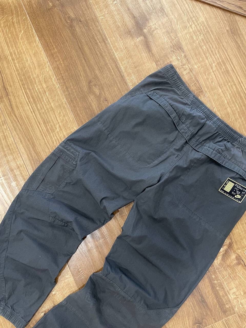 Nike × Vintage Vintage Nike Cargo Y2K Swoosh Drill Nylon Pants Joggers Size US 32 / EU 48 - 11 Thumbnail
