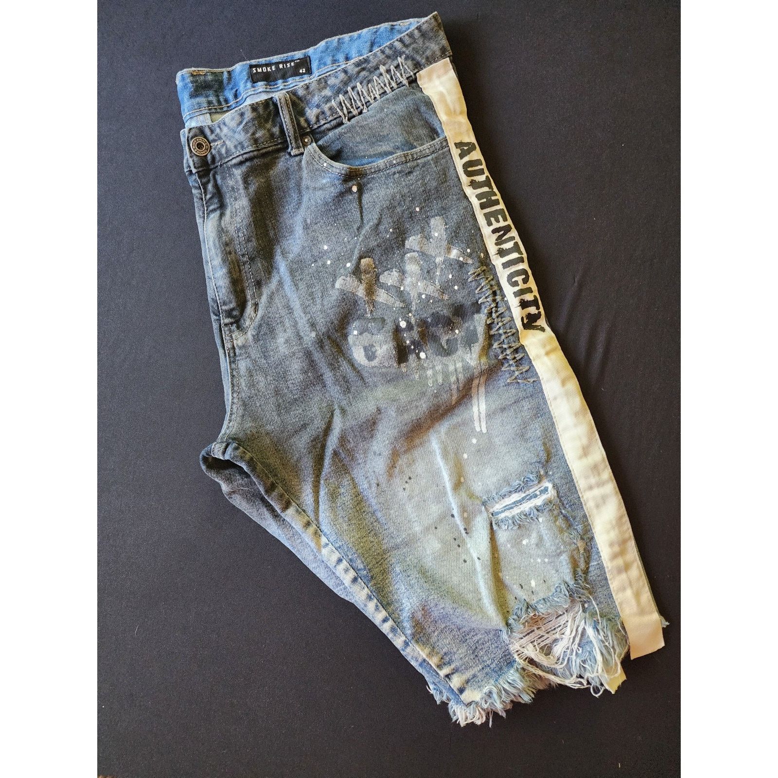 Smoke Rise smoke rise denim distress shorts 42 Size US 42 / EU 58 - 1 Thumbnail