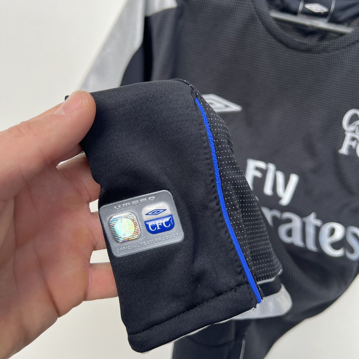 Chelsea Soccer CHELSEA 2004 2005 SHIRT JERSEY UMBRO Terry Size US M / EU 48-50 / 2 - 2 Thumbnail