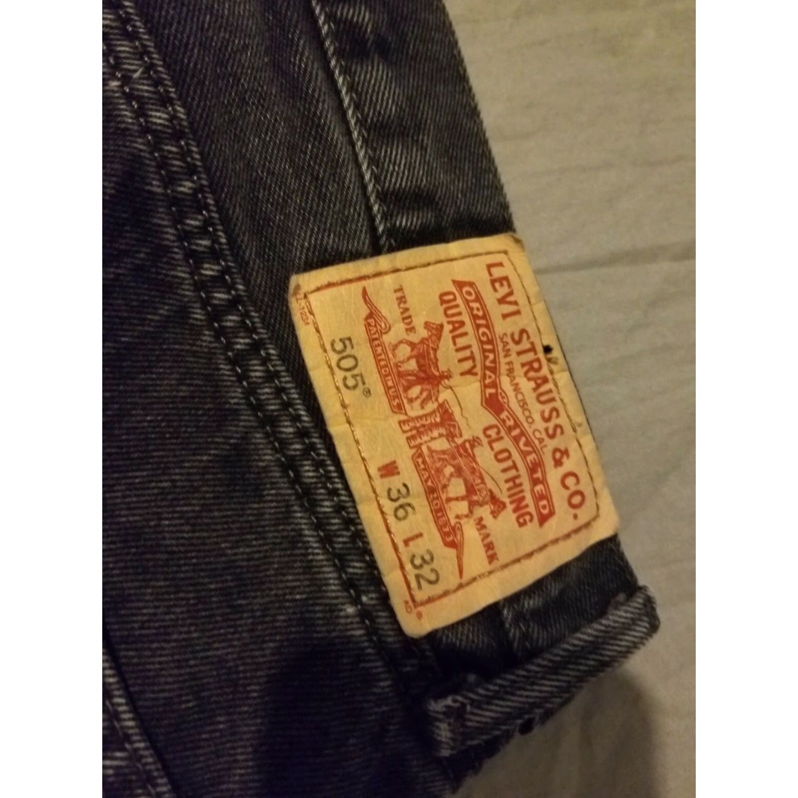 Levi's **Levi's 505 Men's Regular Straight Black Jeans 36x32** User: Levi's 505 Men's Regular Straight Black Jeans 36x32 Size US 36 / EU 52 - 4 Thumbnail
