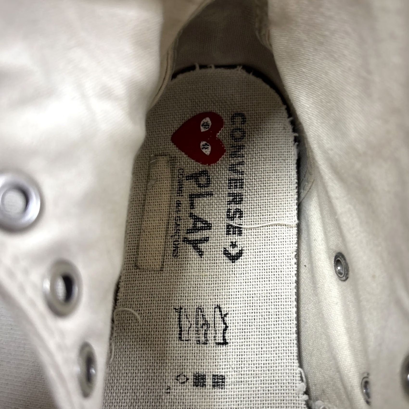 Converse Converse Comme Des Garçons Play X Chuck 70 High Top Multi Heart Men 7 Sneaker Shoes Walking Workwear Adult Mens Size US M / EU 48-50 / 2 - 5 Thumbnail