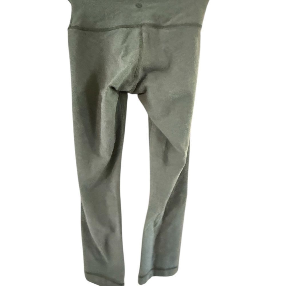 Lululemon Lululemon Athletica Green High-Waisted Leggings Size 27" / US 4 / IT 40 - 4 Thumbnail