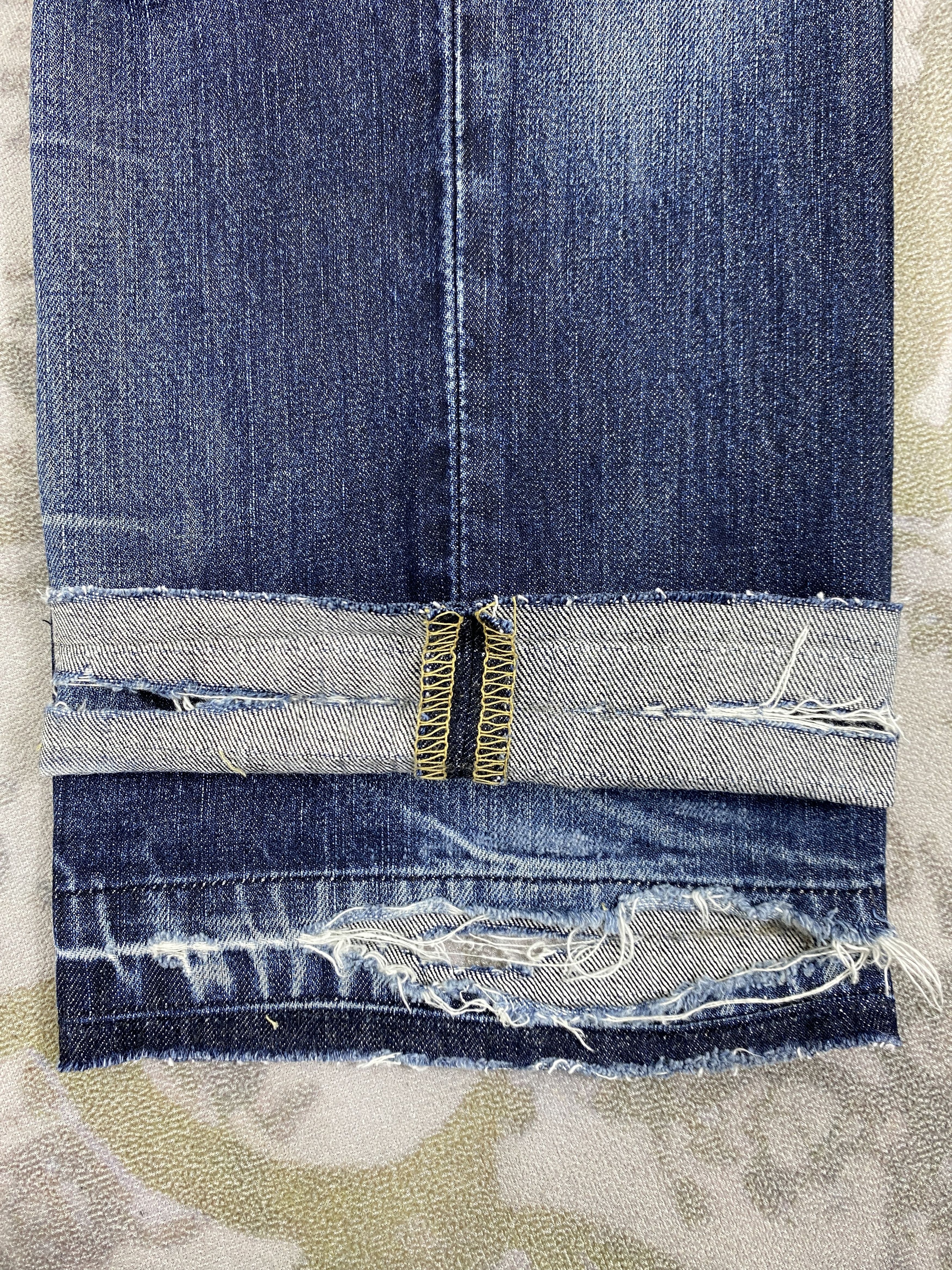 Levi's Distressed Blue Vintage Levi's 502 Jeans 31x28 Denim- JN3622 Size US 31 - 12 Thumbnail