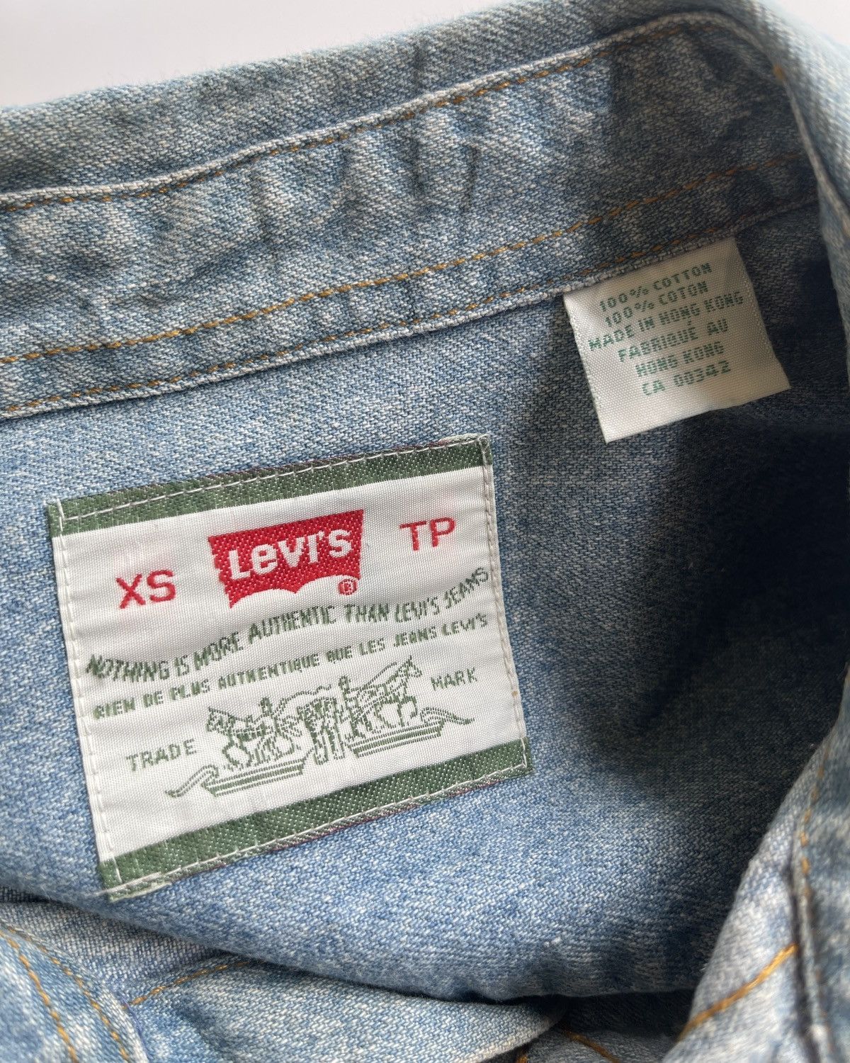 Levi's Vintage Levis Denim Button Up Shirts Size US XS / EU 42 / 0 - 13 Thumbnail