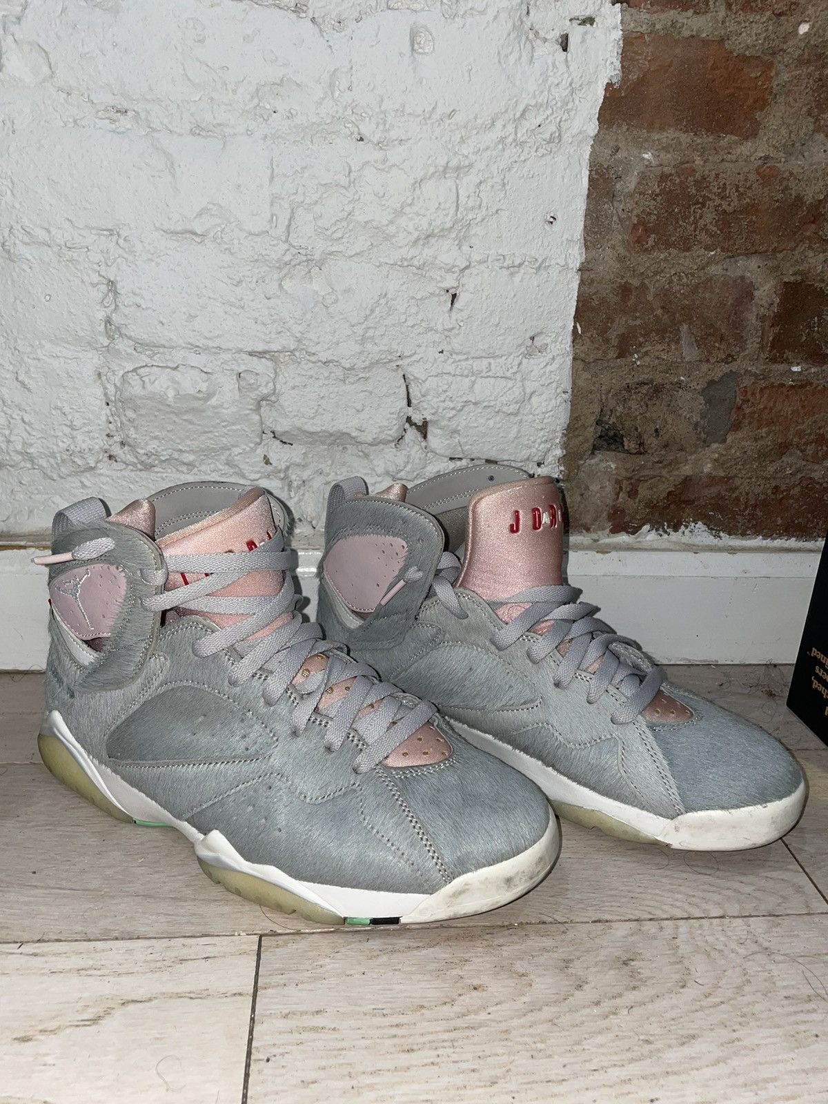Jordan Brand Air Jordan 7 Retro SE Hare 2.0 Size US 8.5 / EU 41-42 - 1 Thumbnail