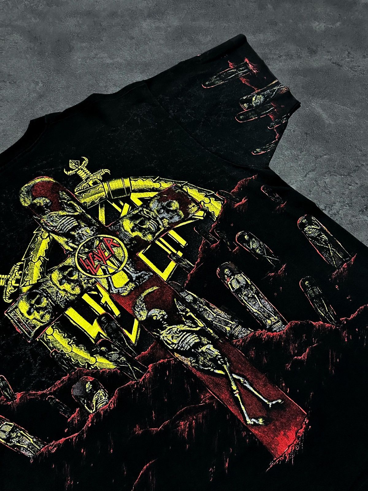 Band Tees 🔥RARE🔥Vintage 90s Slayer season in the abyss Size US XL / EU 56 / 4 - 2 Thumbnail