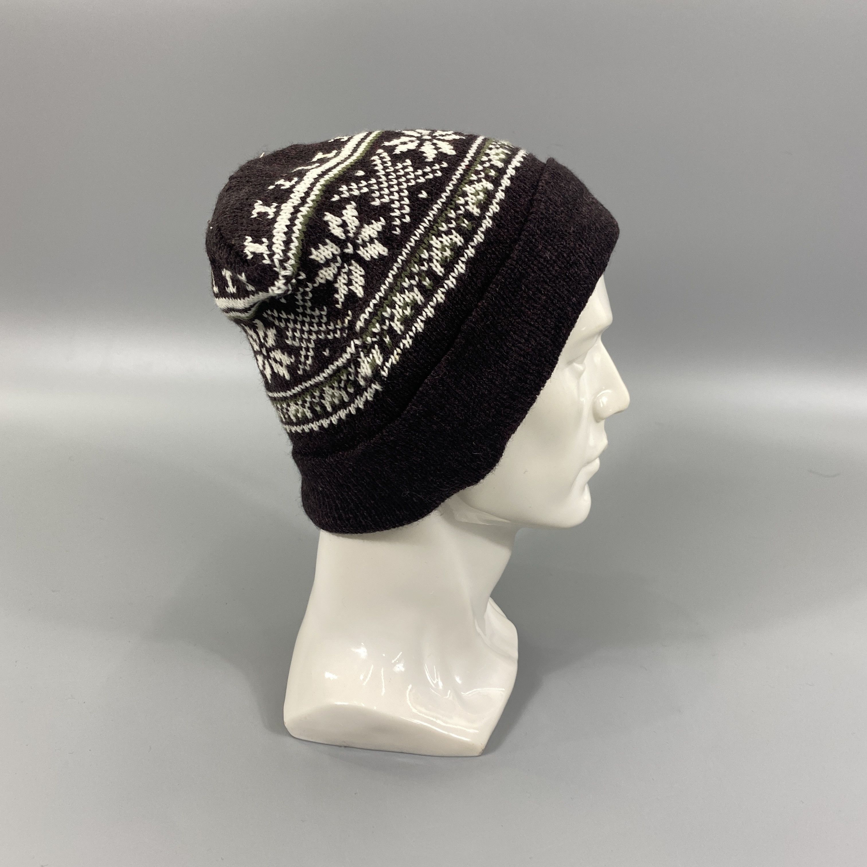 Japanese Brand Snowflake Pattern Hat -BN771 Size ONE SIZE - 1 Thumbnail
