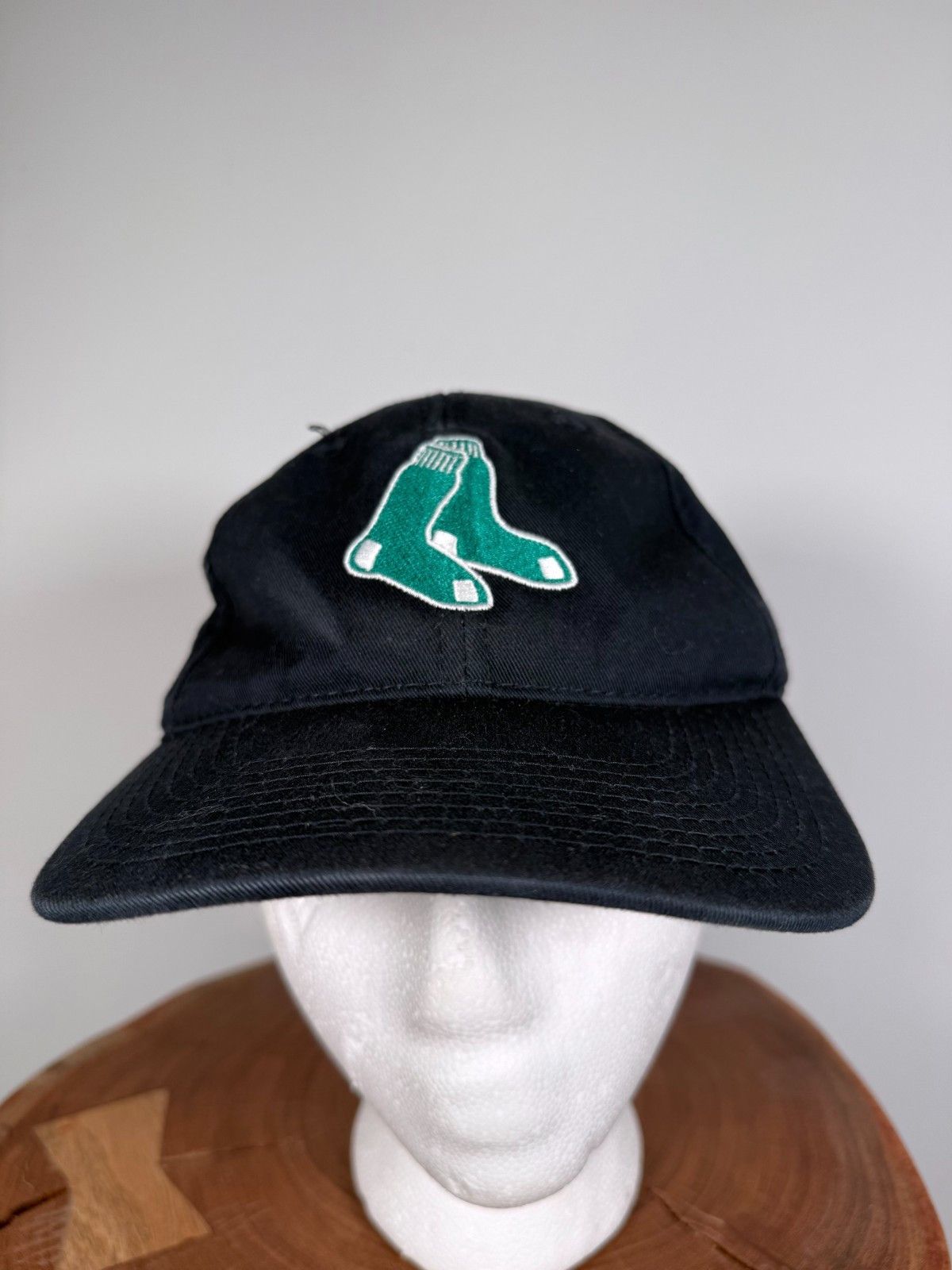 MLB Vintage MLB Red Sox Green Socks Baseball Hat Size ONE SIZE - 2 Thumbnail