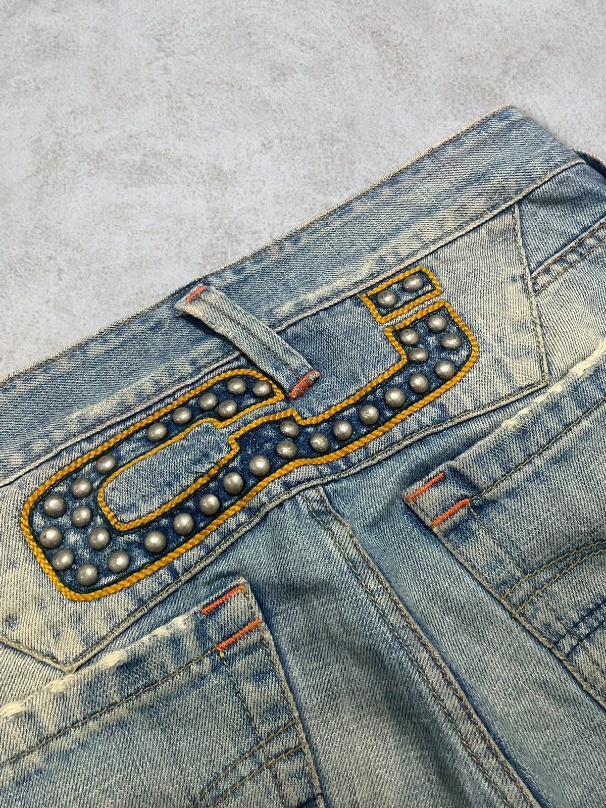Japanese Brand Vintage Italian CJ Distressed Splatter Piercing Beads Jeans Size US 30 / EU 46 - 11 Thumbnail