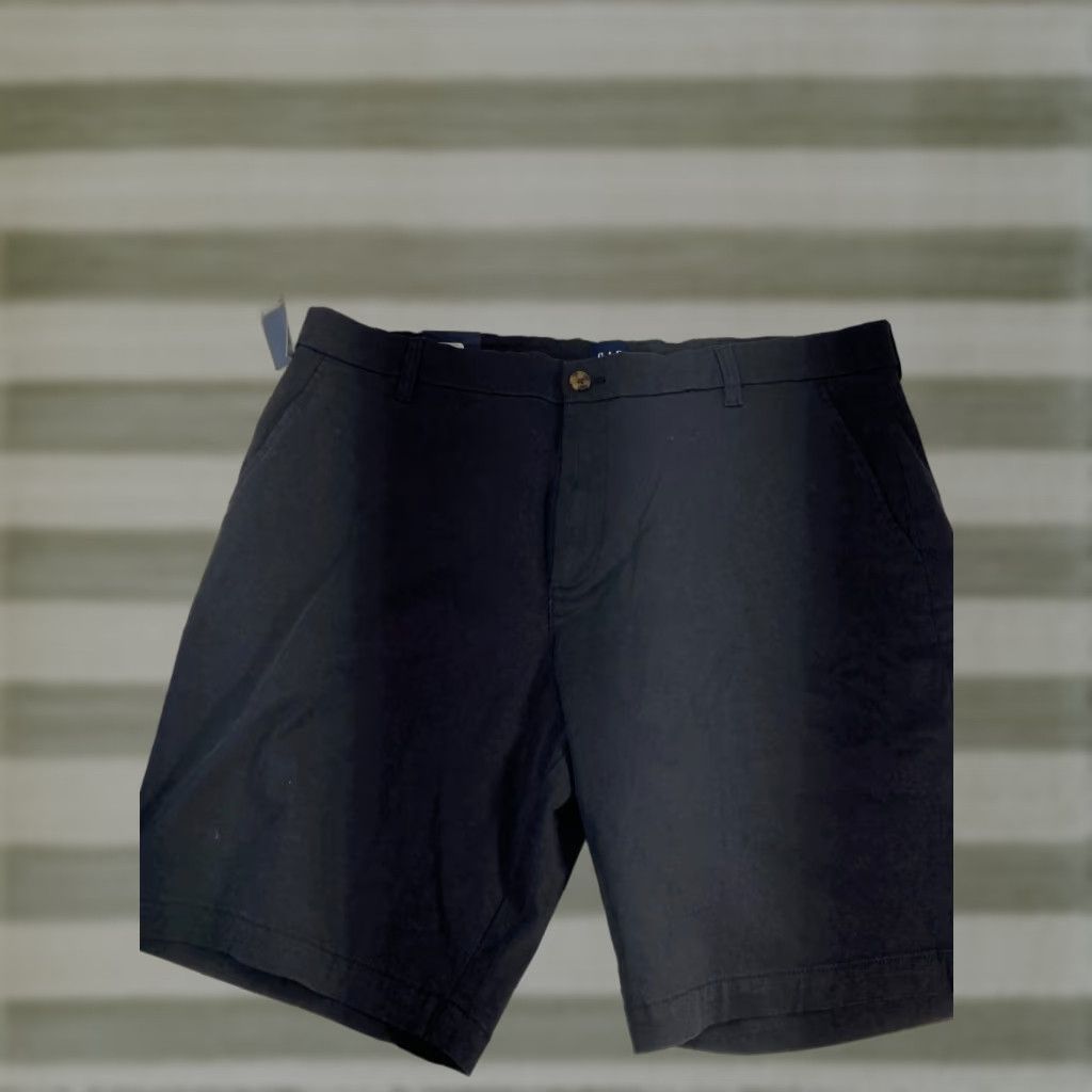 Gap Gap Chino Shorts Mens 38 Black Flat Front Pockets Stretch NWT Size US 38 / EU 54 - 1 Thumbnail