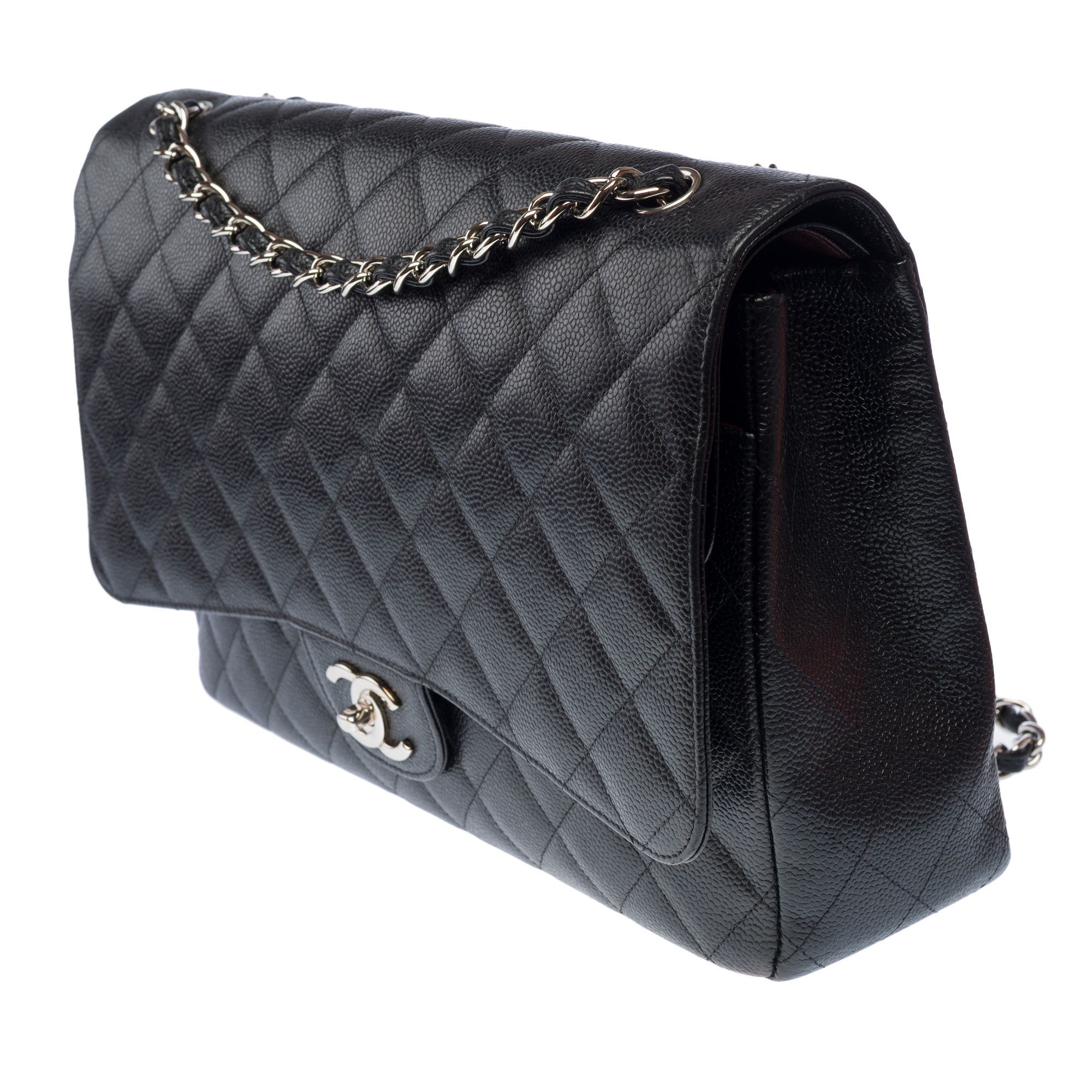 Chanel Chanel Timeless Classique in Black Leather Size ONE SIZE - 4 Thumbnail