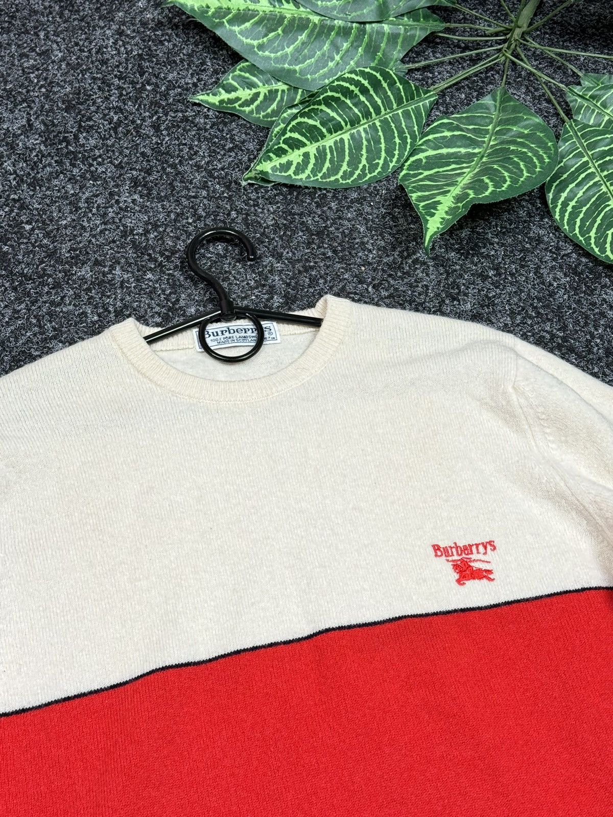 Designer × Vintage Burberrys Wool Sweater vintage Luxury size S Size US S / EU 44-46 / 1 - 17 Thumbnail