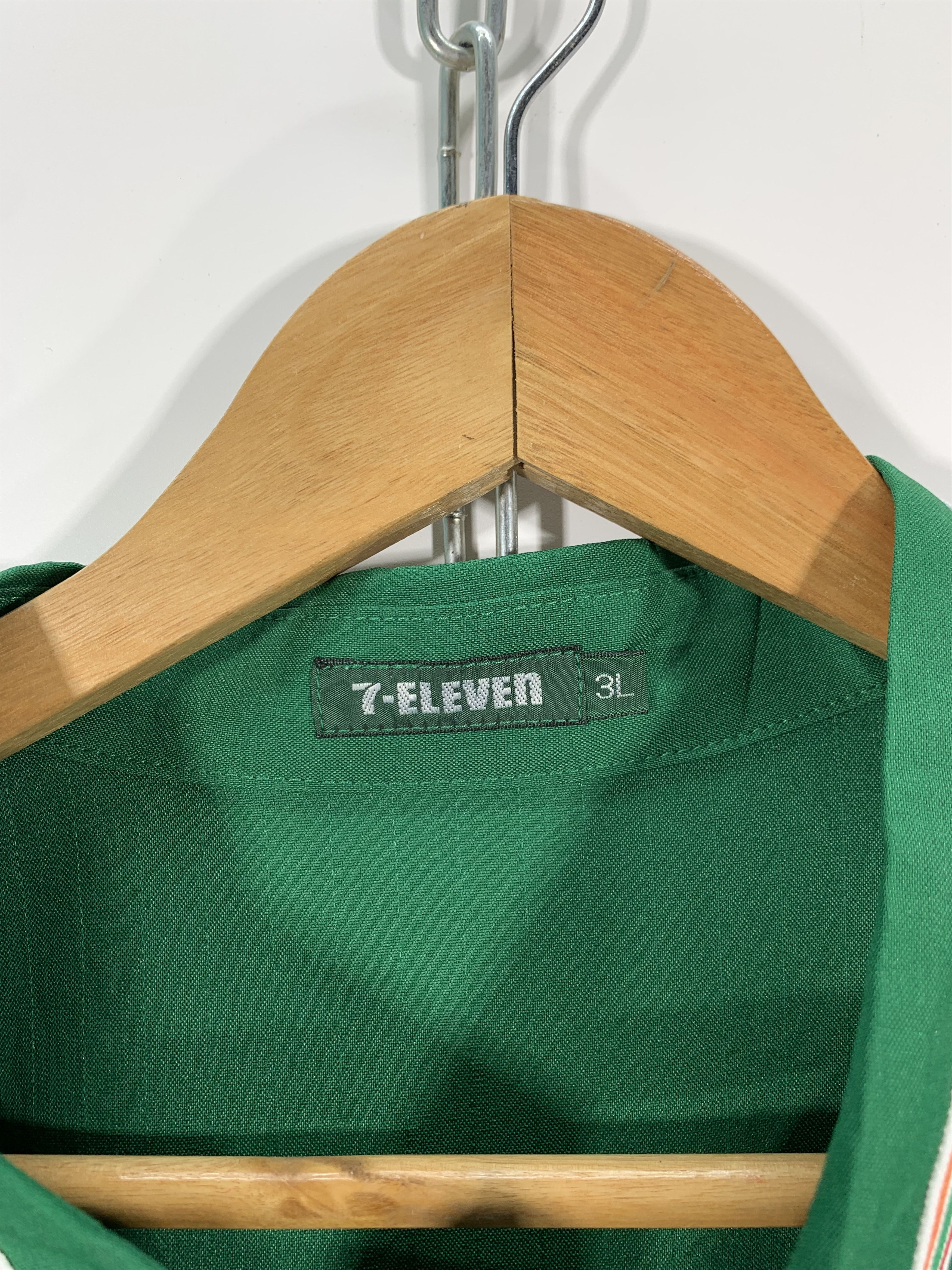 Japanese Brand × Vintage Vintage Embroidery 7Eleven Size US L / EU 52-54 / 3 - 4 Thumbnail